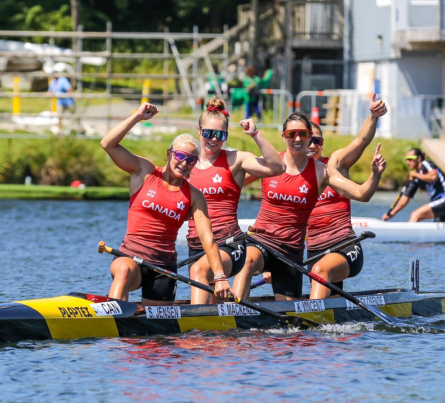 📣 SQUAD GOALS 📣 🛶 SPRINT CANOE AND... - Canoe Kayak Canada