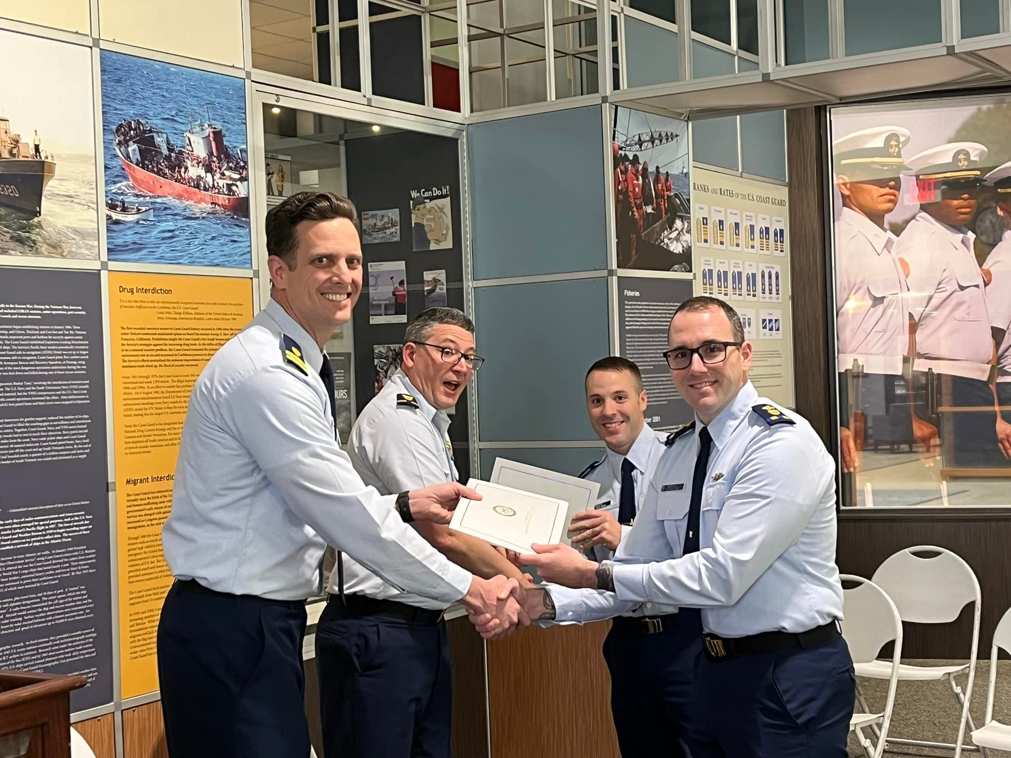 U. S. - Class Mentors Recognition: LT Mike Pray and CWO4 Russ Beaty ...