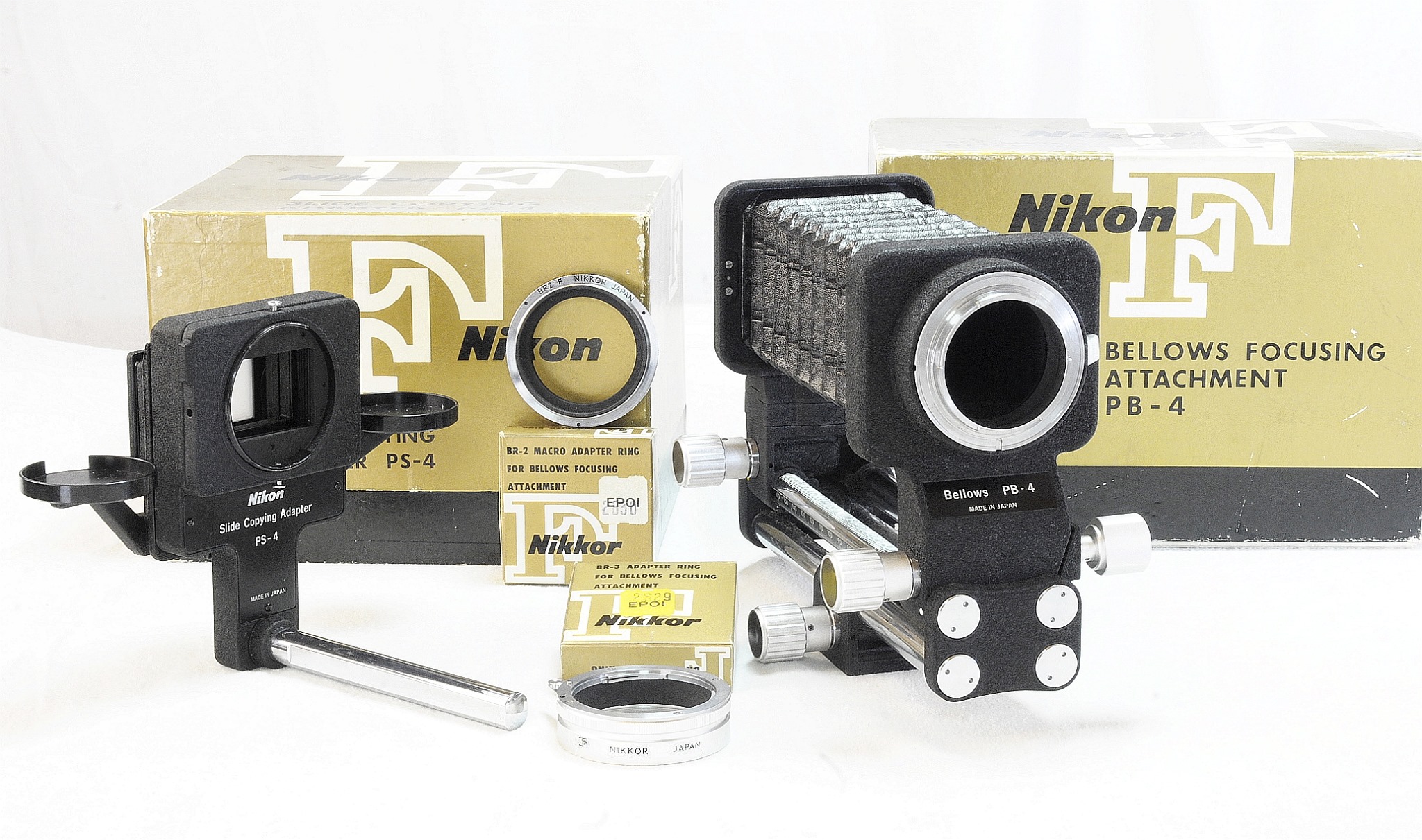 Nikon PB-4 bellows for macro and shift photography