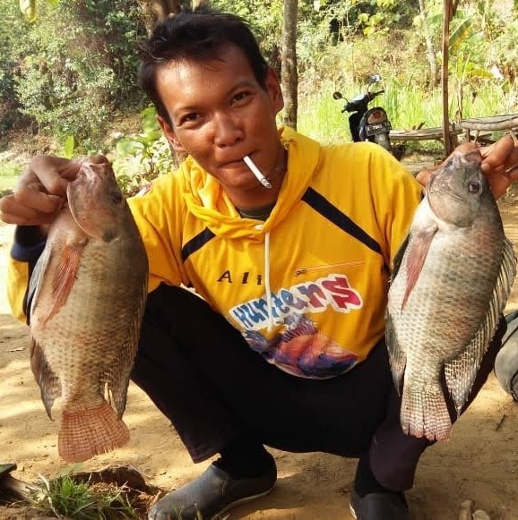 Kalau gak kerja terus mau minta duit ke siapa? #fishing #storyviral # ...