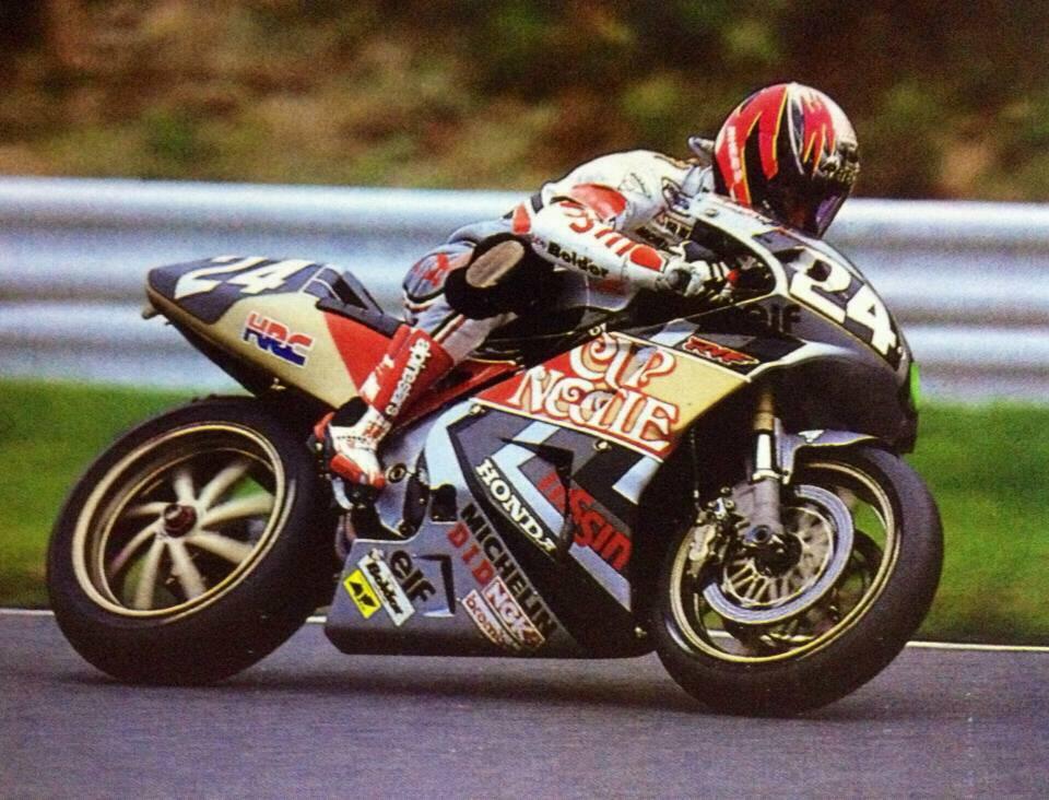 Suzuka 8tai 1992 Takuma Aoki, Honda RVF 750 Cup Noodle Team