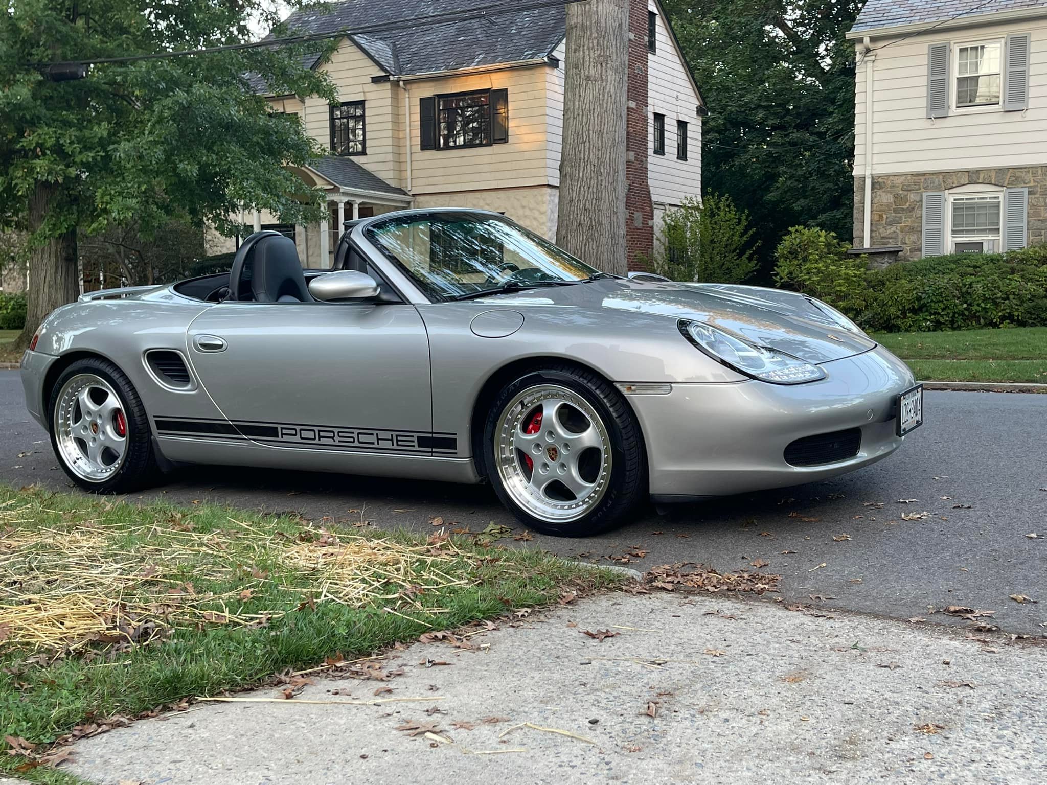 H&R Lowering Springs. Porsche Boxster 986 2.5/2.7/3.2 S Lowers by 30mm - 29779-1 | Design 911