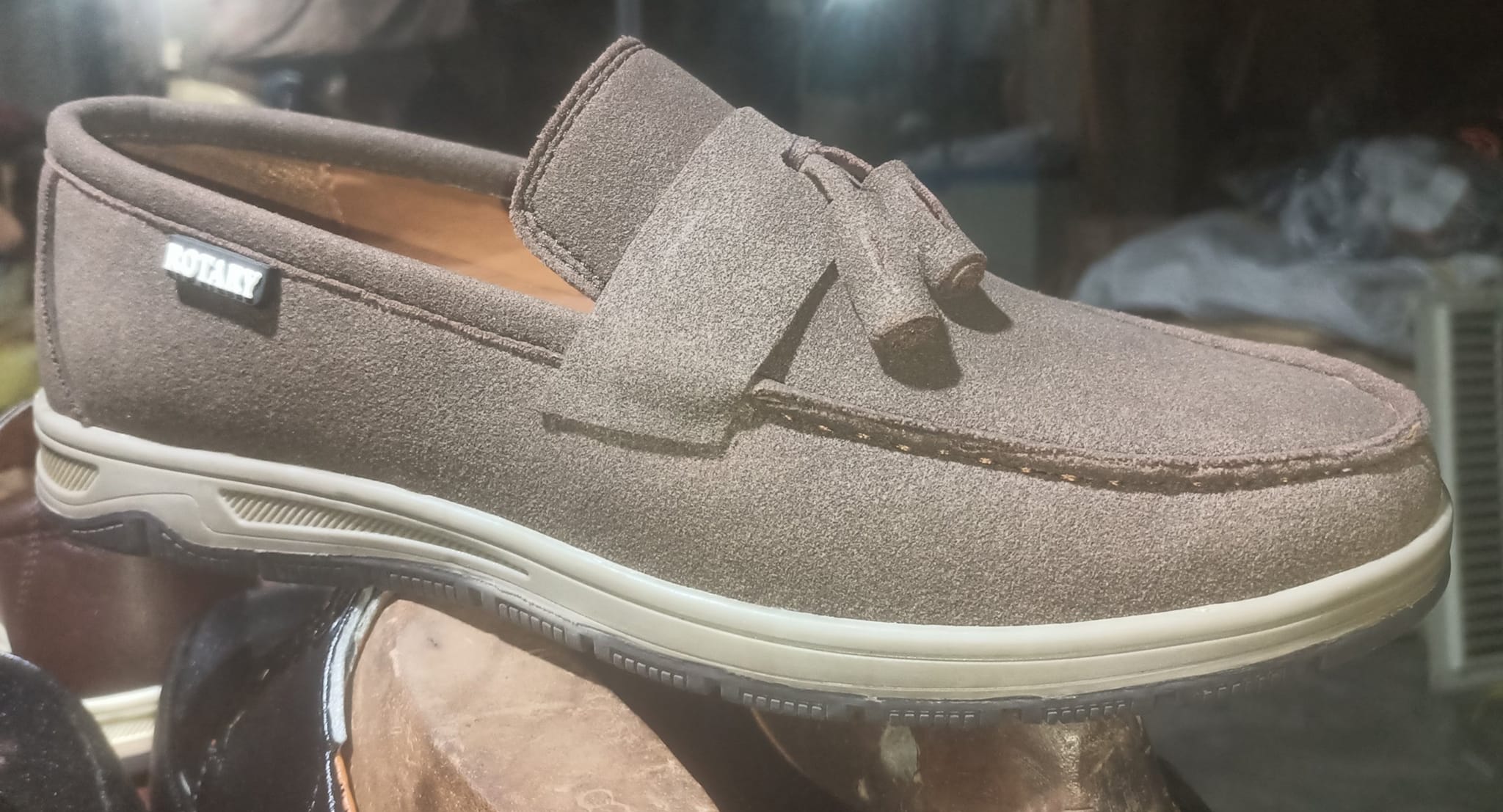 Awami Shoes | Lahore