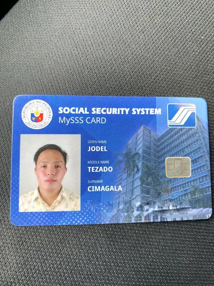 I just received my SSS Card — and it’s... - Raymark Rellores | Facebook