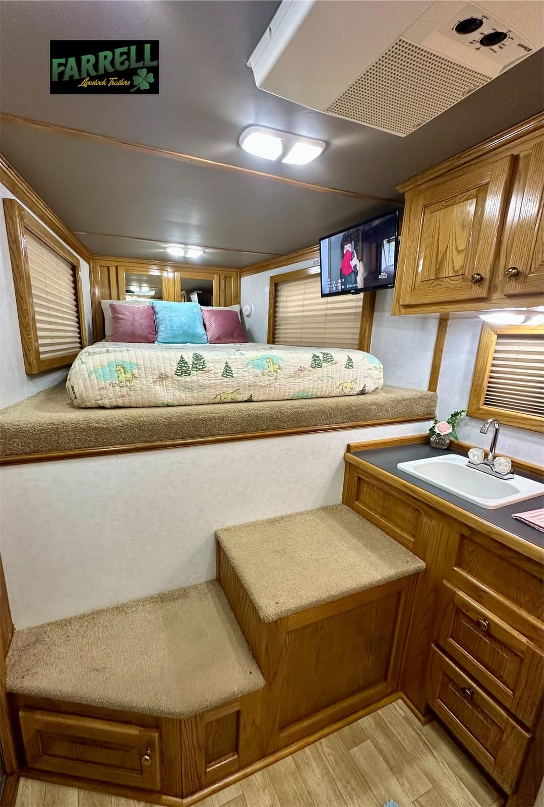 Farrell Livestock Trailers... - Farrell Livestock Trailers