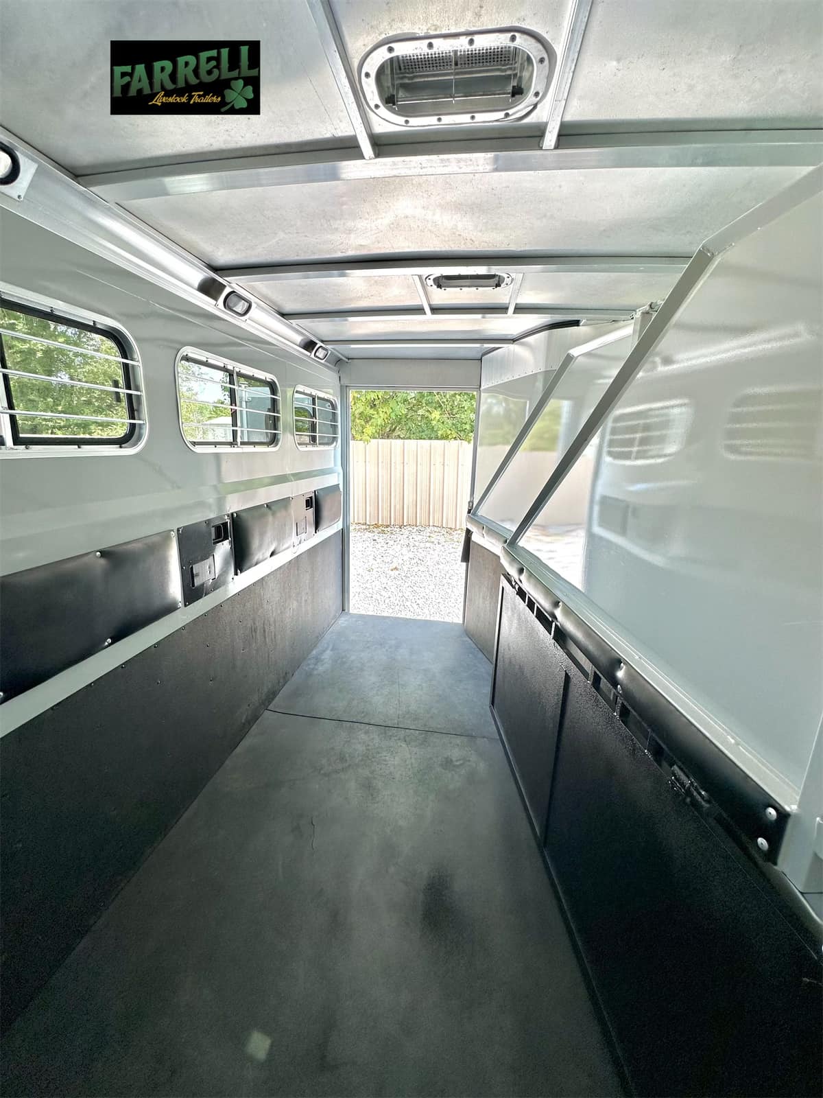 Farrell Livestock Trailers... - Farrell Livestock Trailers