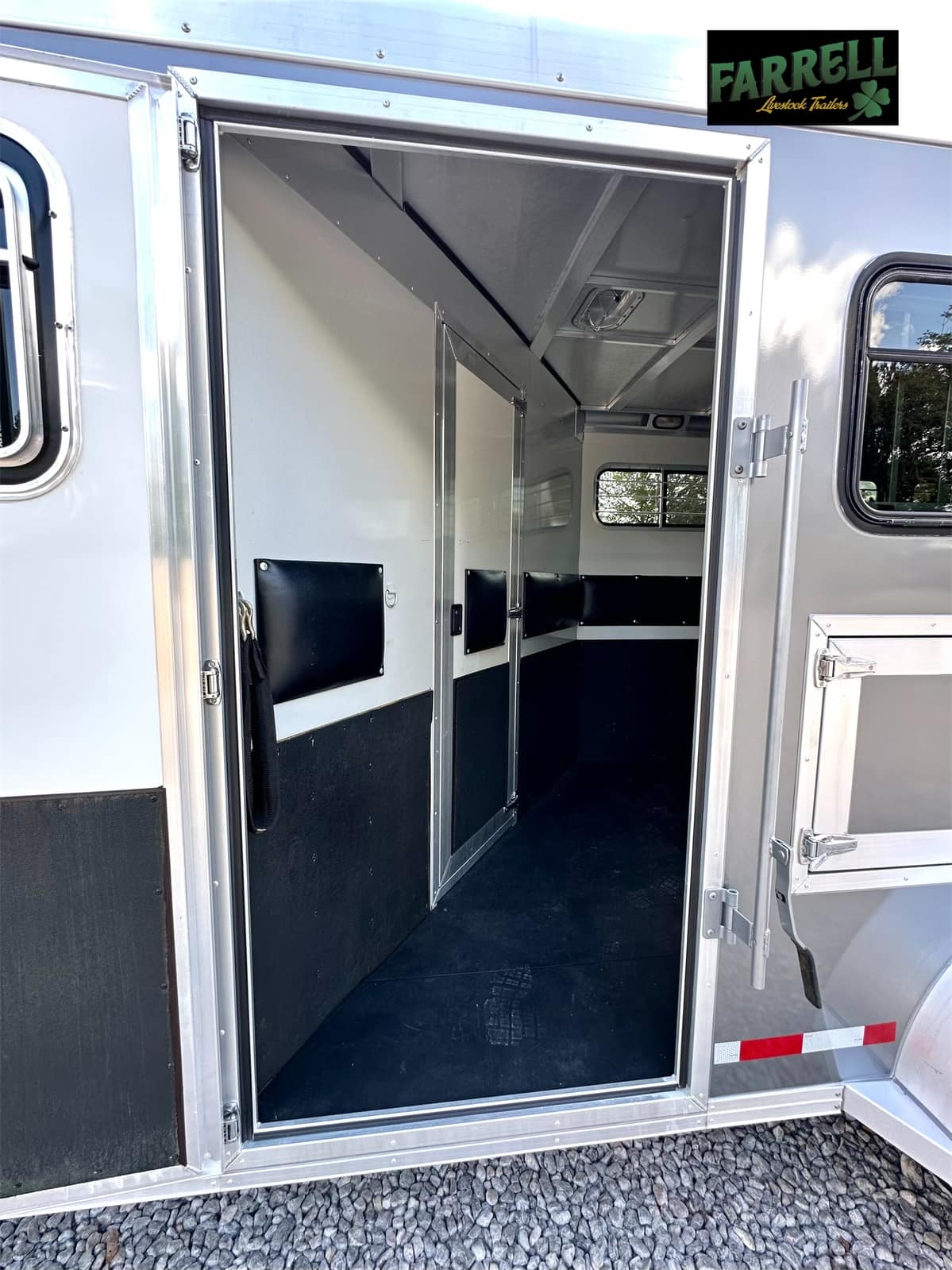 Farrell Livestock Trailers... - Farrell Livestock Trailers