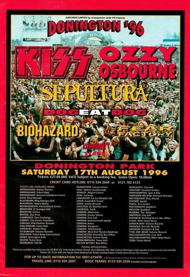ミュージシャン KISS Monsters of Rock Donington 1988 Kiss playing 1988 'Donington Monsters Of Rock'