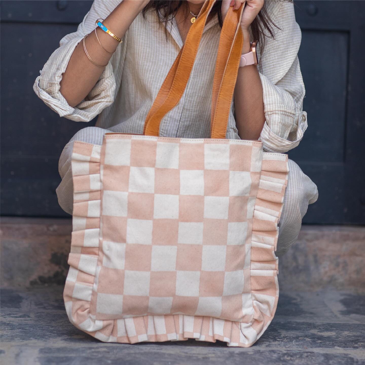 doublet x beta post 26SS tuna-shaped tote bag 