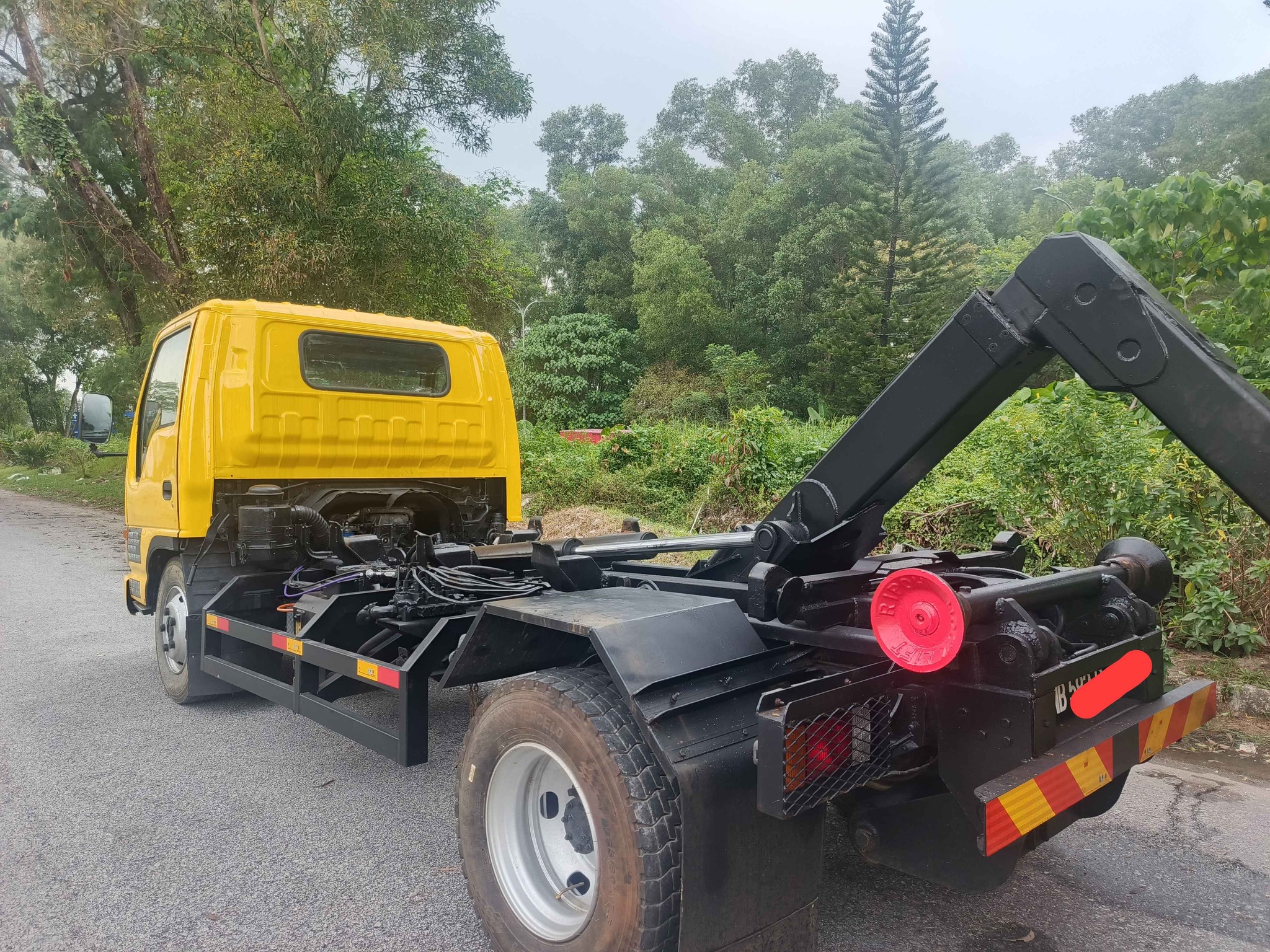 Lori Isuzu Percuma Tong Roro - Commercial Vehicles - Petaling Jaya ...