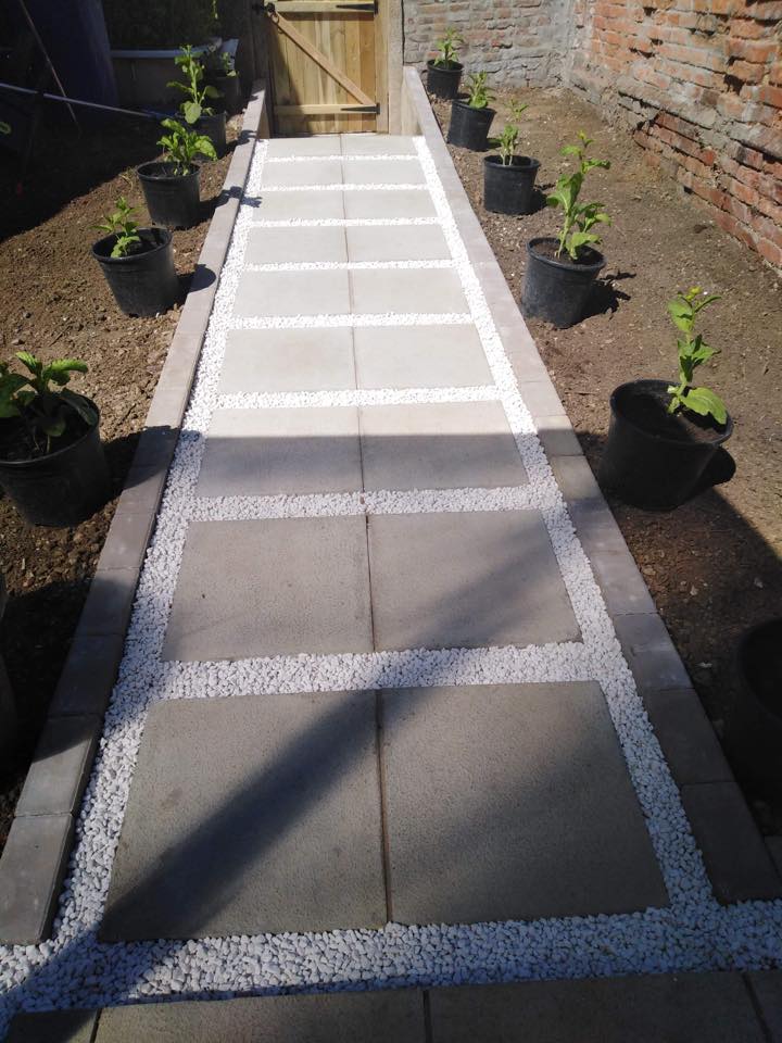 Salter Paving - Our textured paving slabs in a Westminster...