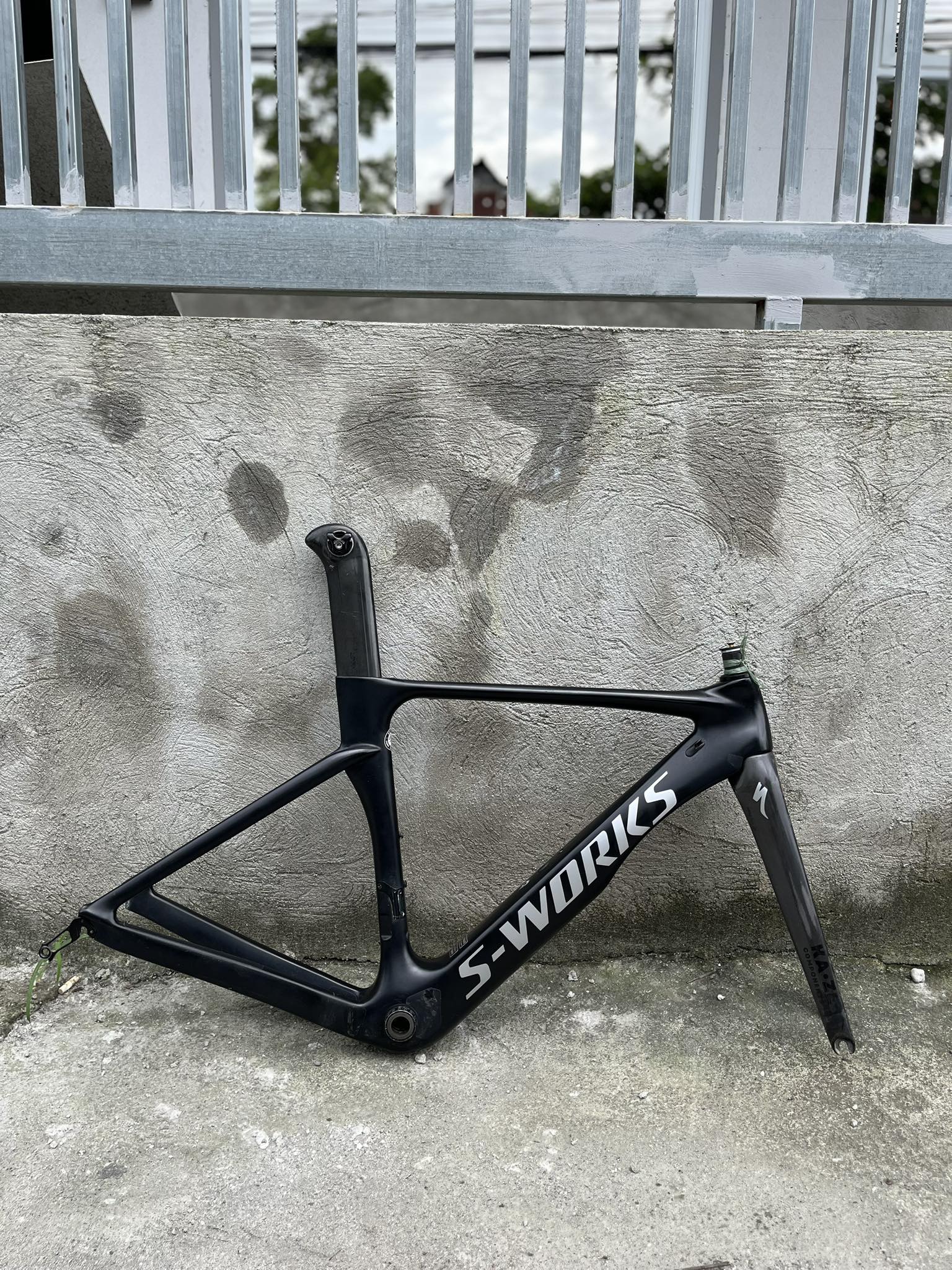 Carbon bike frameset for sale