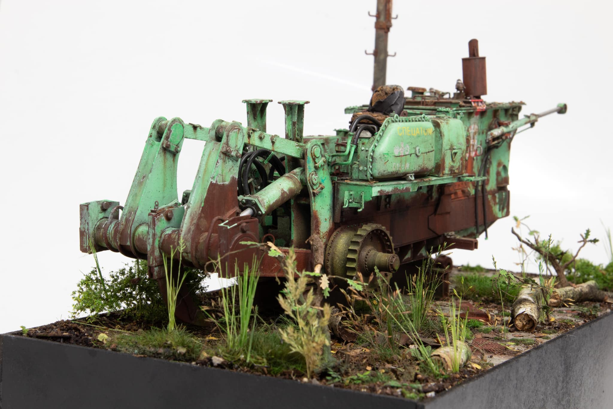 Kit Maquette Plastique ICM Chernobyl #3 - Rubble Cleaners (5 Figurines) échelle 1:35 - Neuf
