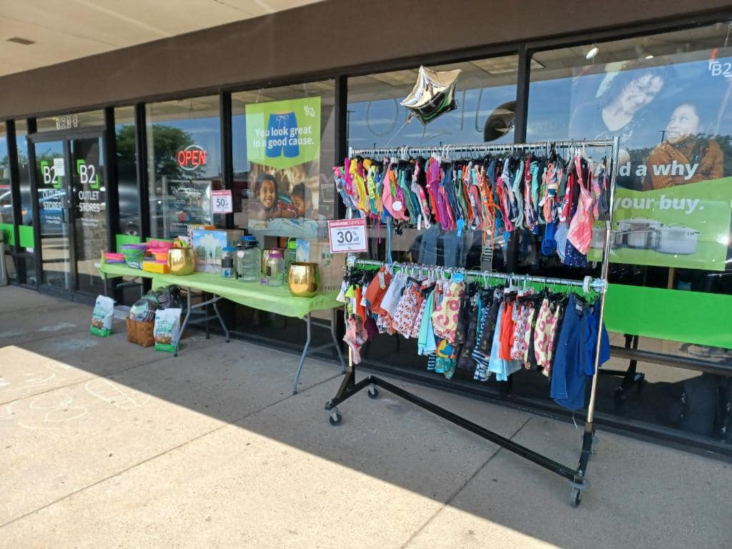 B2 Outlet Store - Muskegon... - B2 Outlet Store - Muskegon