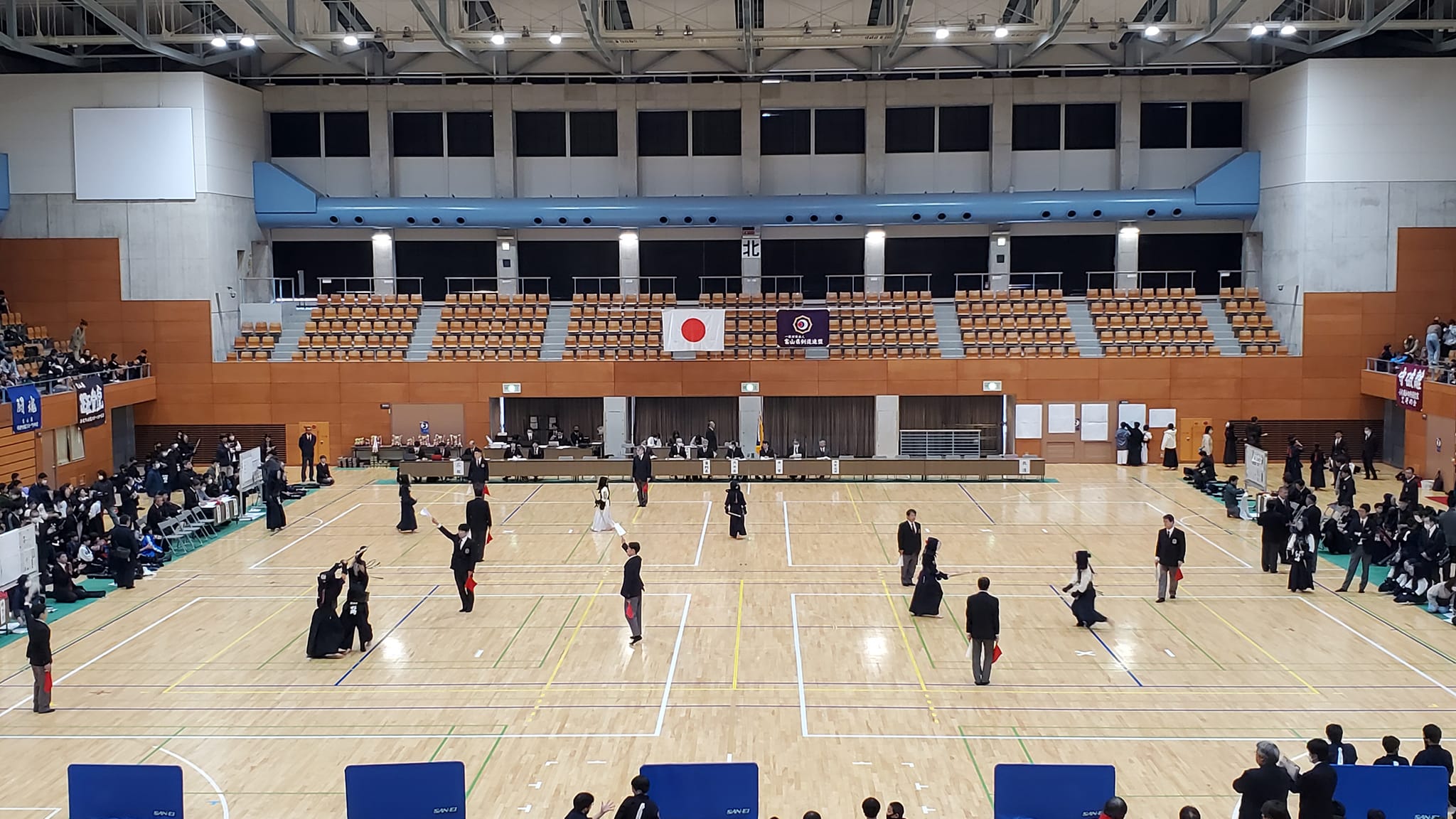 活動歴および当時の関連ビジュアル記録