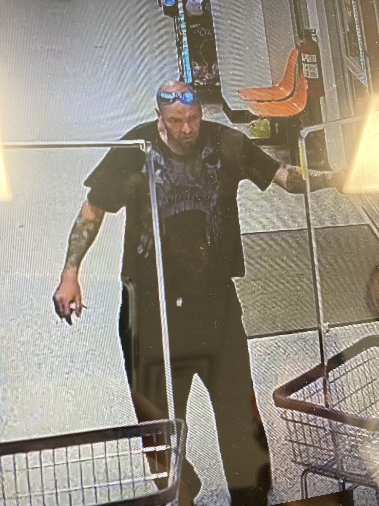 Larceny investigators... - Oklahoma City Police Department