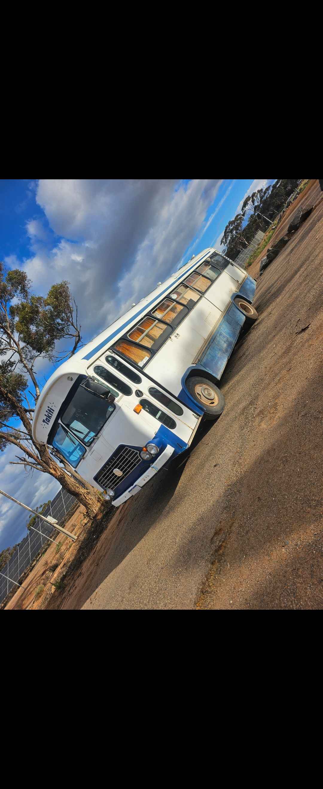 1971 Bedford comair
