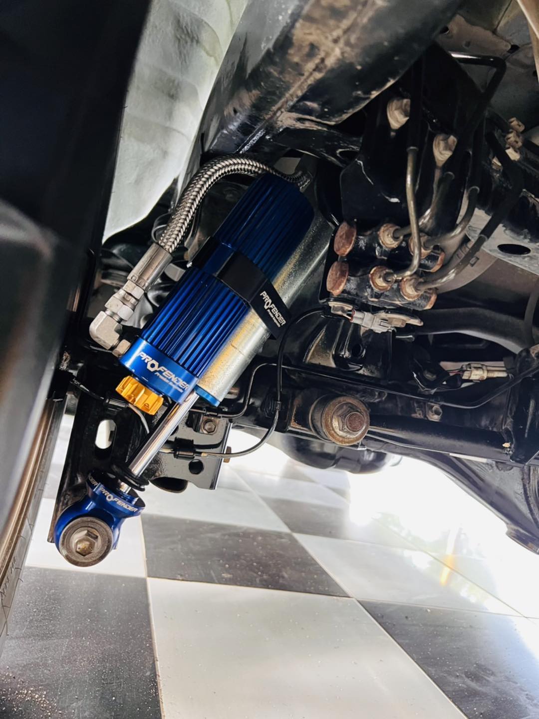 KYB Gas-A-Just Rear Gas Shock | Nissan Frontier Pro-X / Pro-4X (22-25) (5550023) main image 1