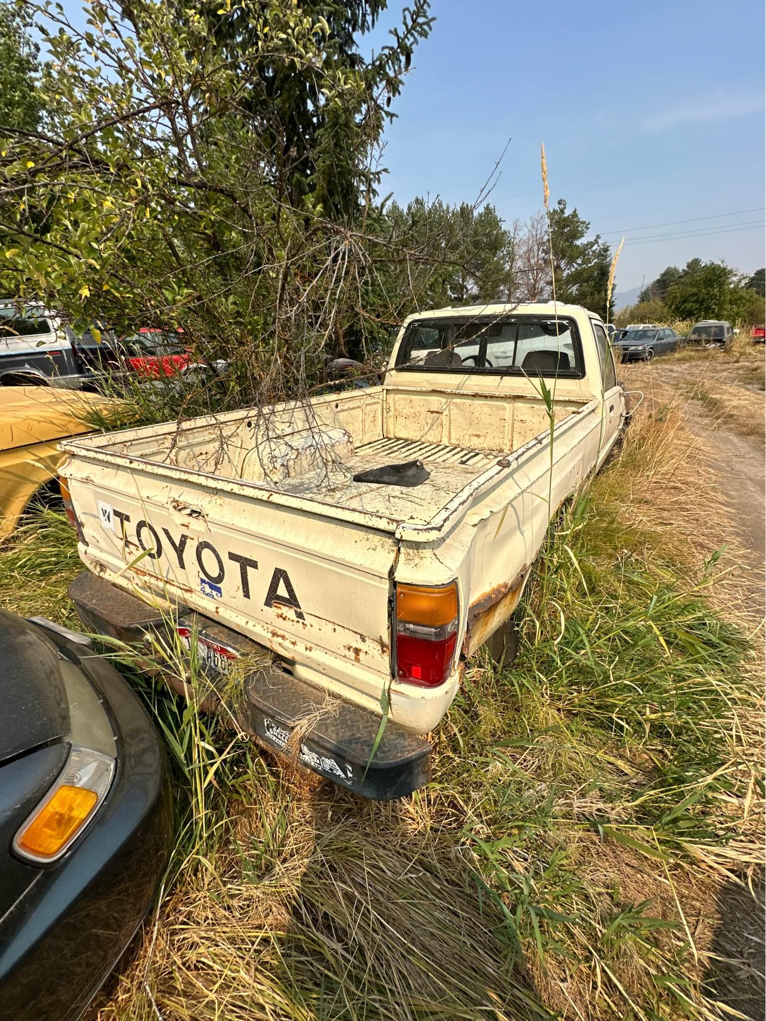 1985 Toyota pick up PASSENGER DOOR - Car Exterior Parts - Moscow, Idaho ...