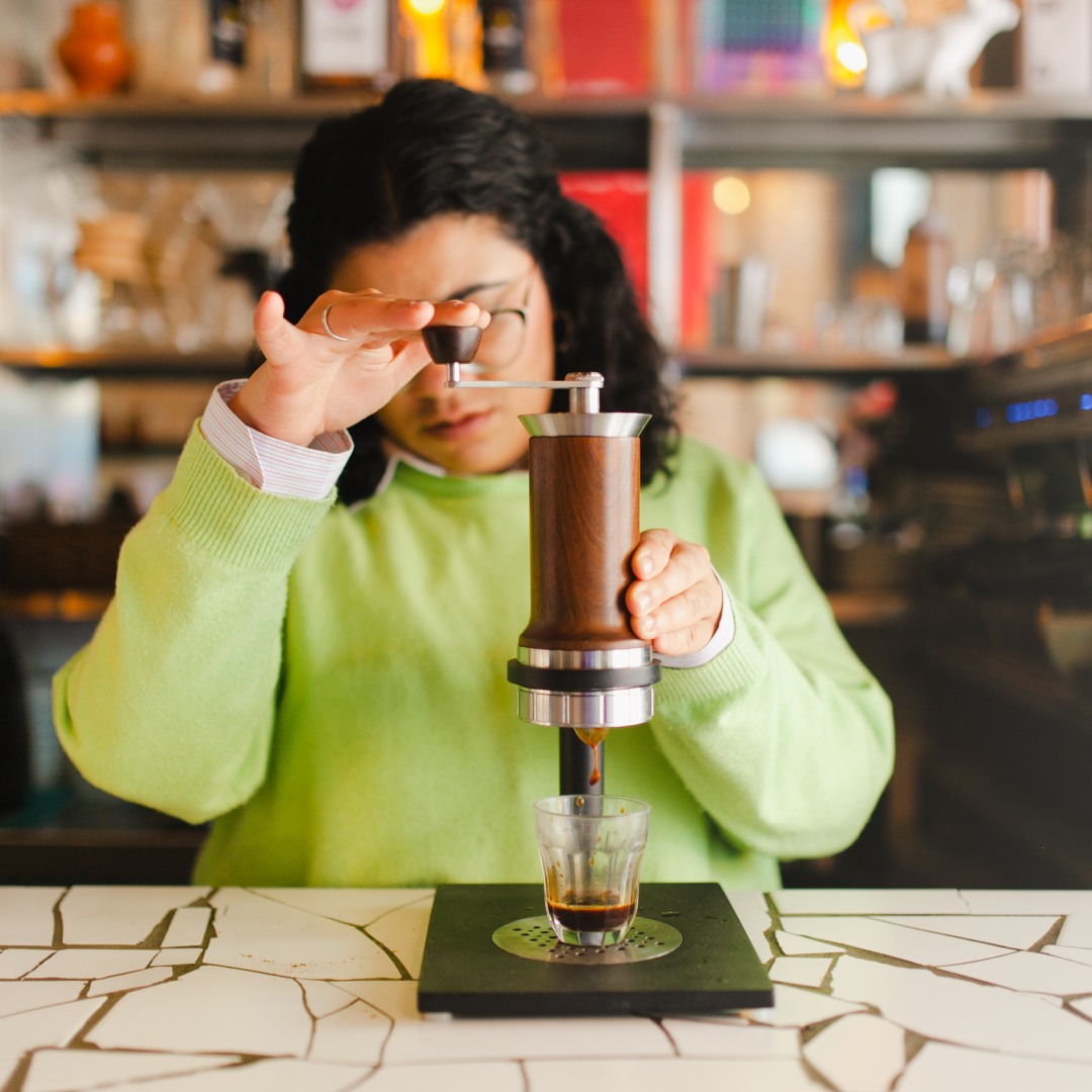 Rause - Na Rause, a arte do café vai além do sabor! Conheça o Aram ...