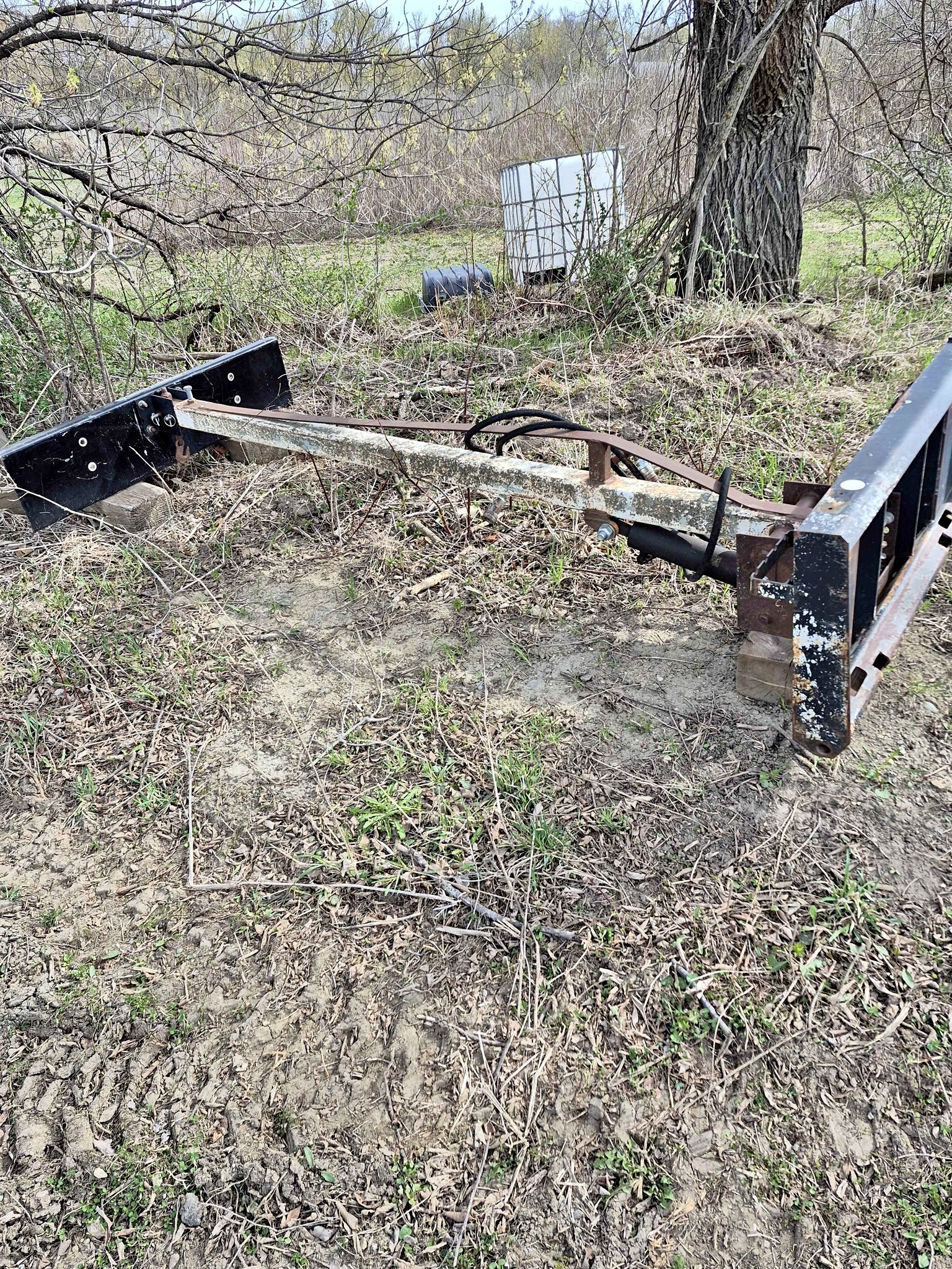 Gehl 4240 quick attach plate - Clamps & Vises - Belgrade, Minnesota ...