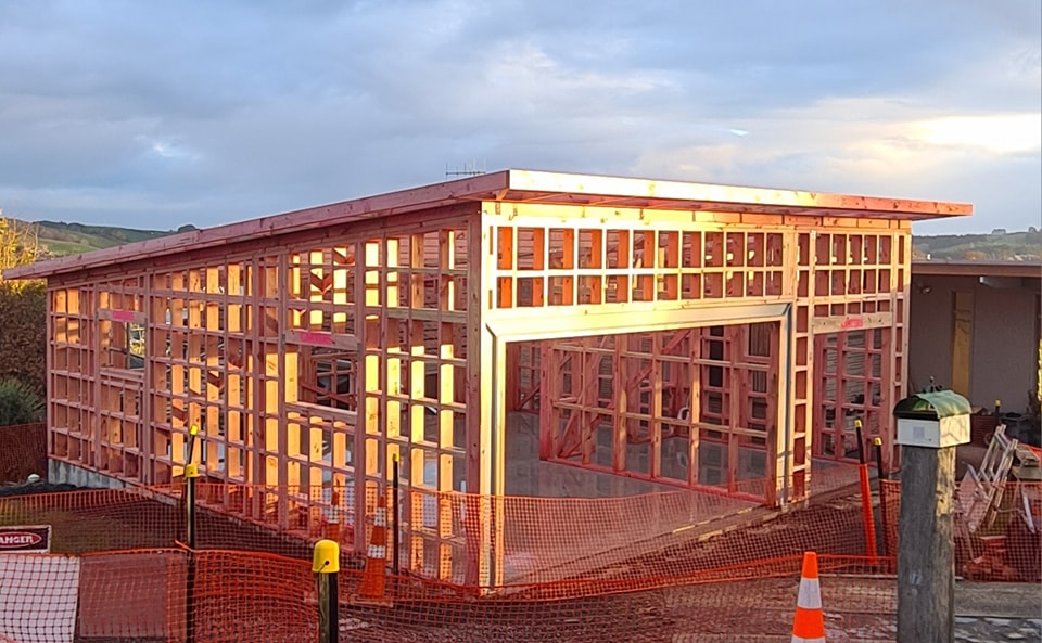 Azza Building & Construction
