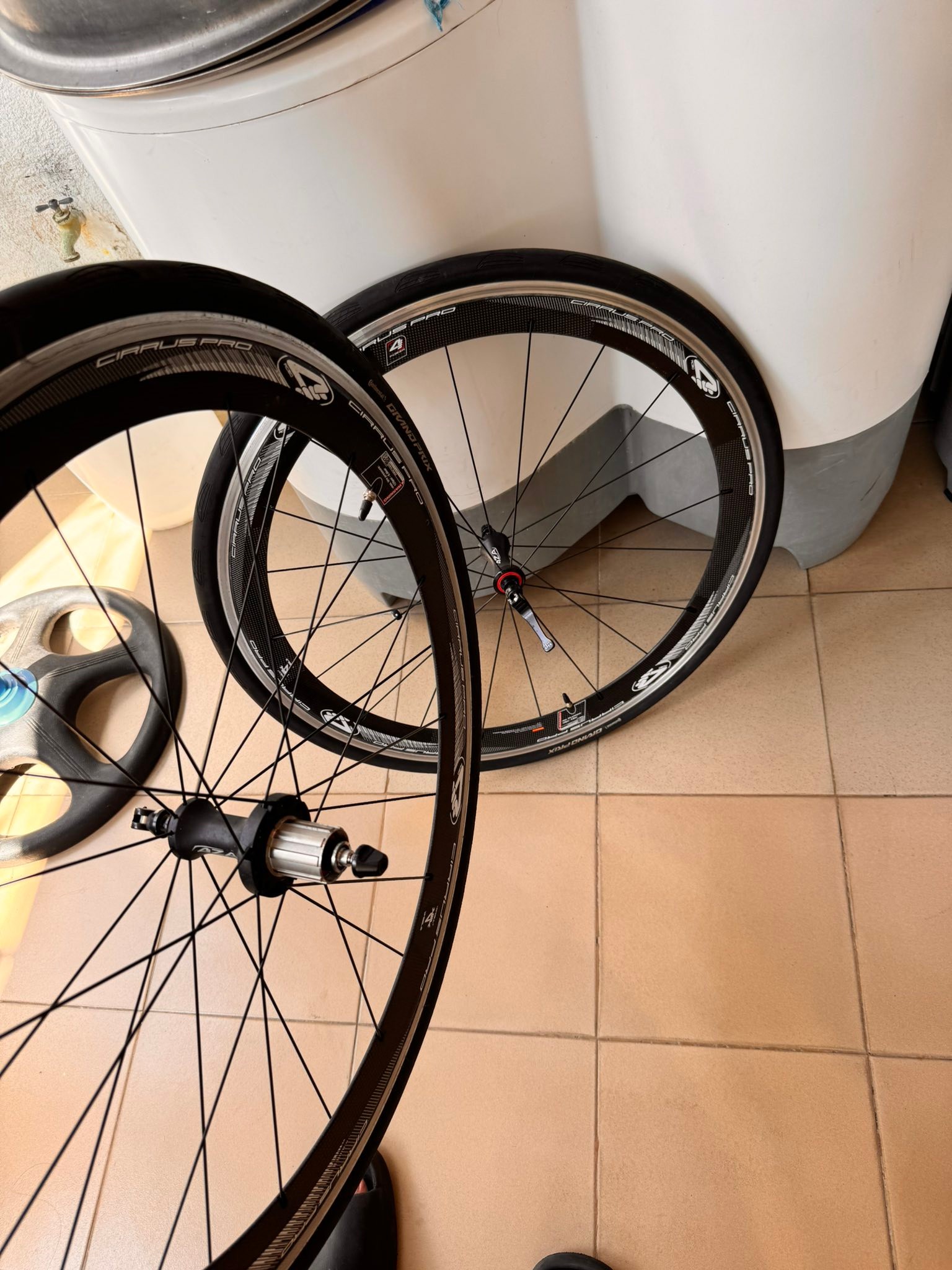 Token Hero C45A rim brake wheelset. It