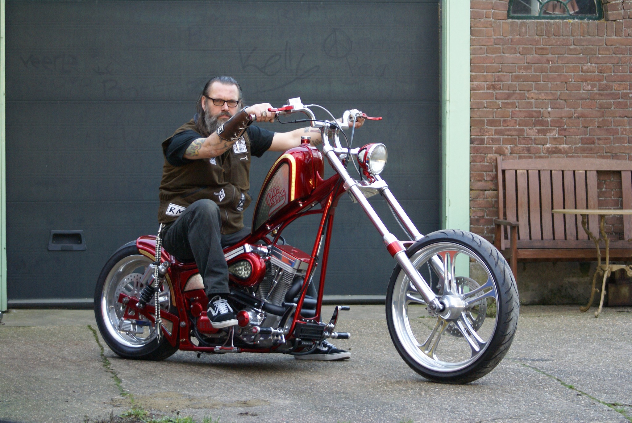 when in doubt pedal it out T-shirt Overall Color:Caribbean Blue Roland Fahrradanhanger Box fur model--stand bag Shirts to match with