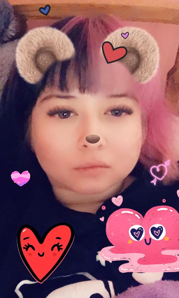 ♡KeMi♡ 🎀haii guys my name is kimela kim you can call me ella for short