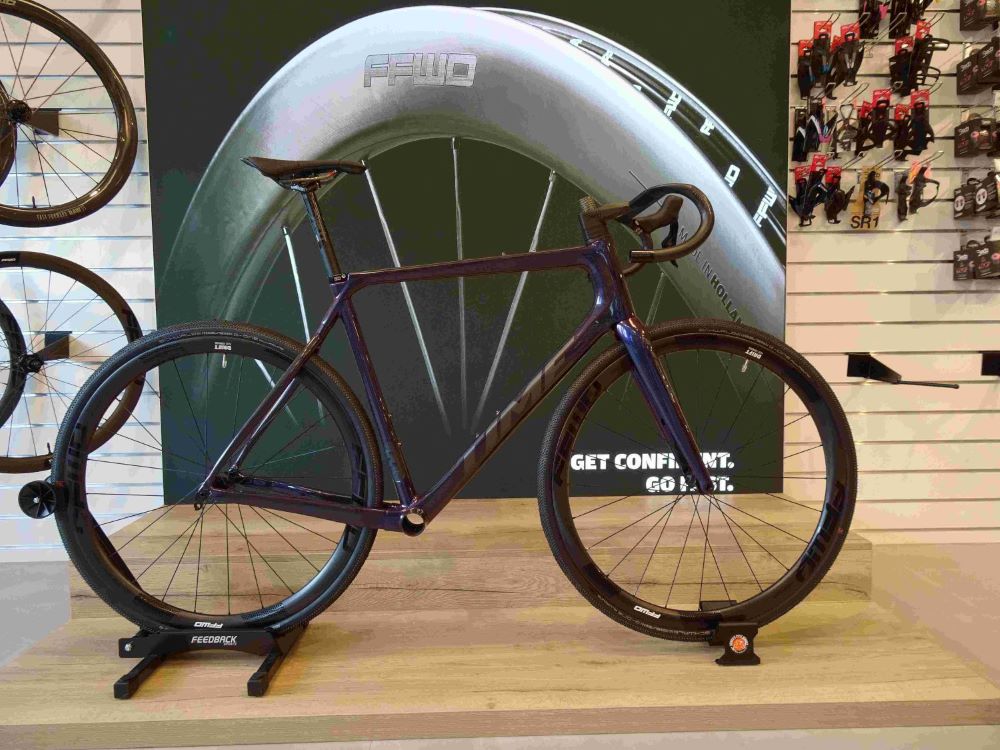 This is my Time Alpe d'huez 2023 weighing in just over 7 kilos