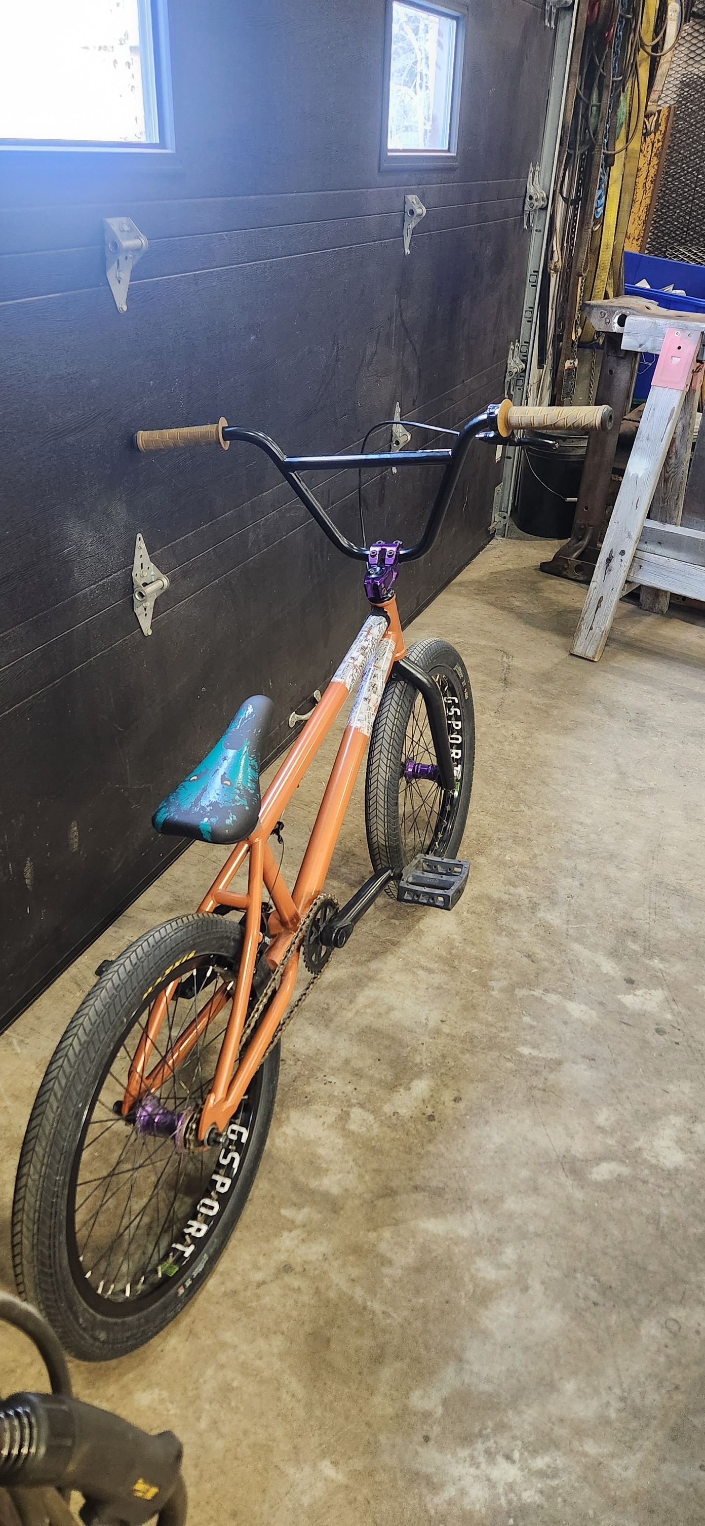 A little rebuild of my bike with a nearly new fbm capone frame