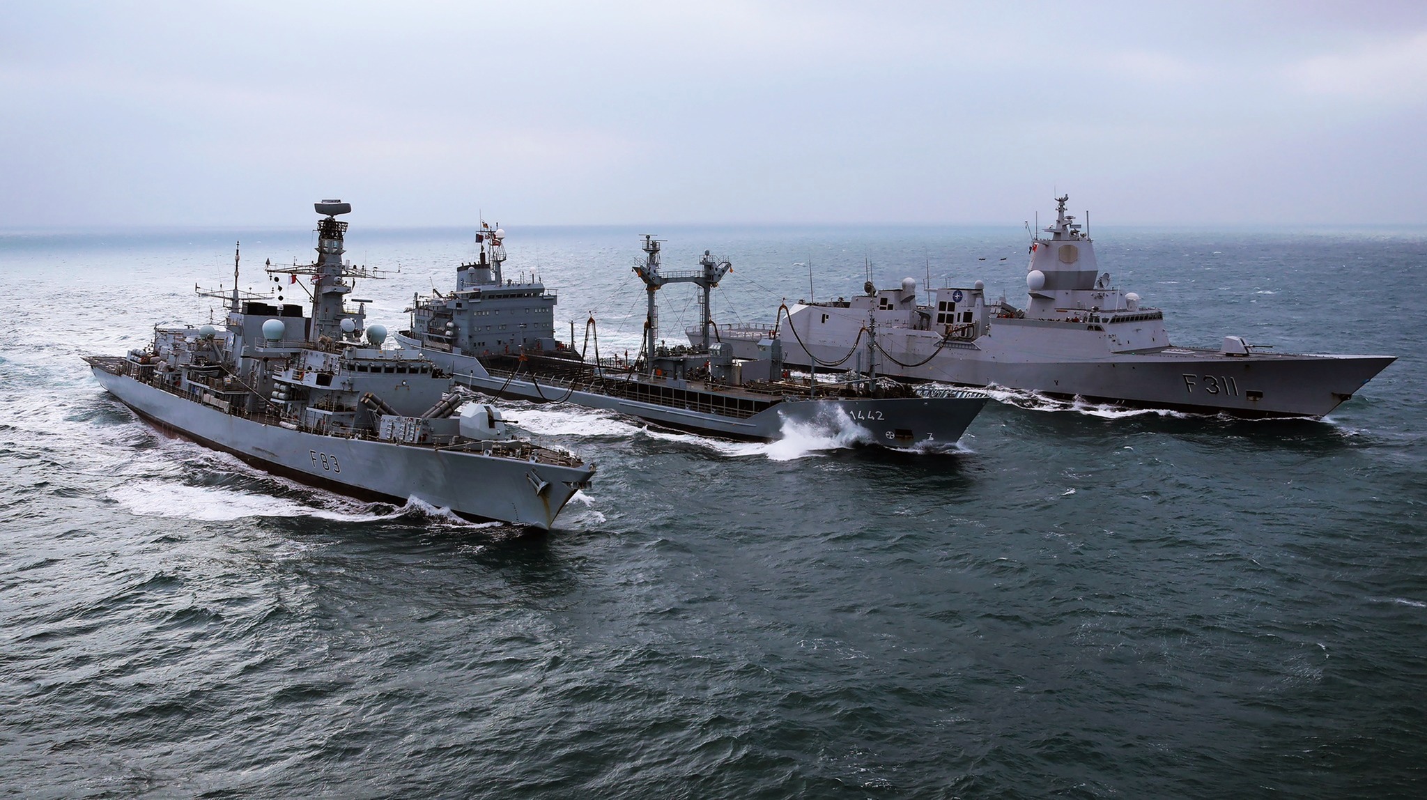 Military - HMS St Albans (F83) takes part in a rare double ...