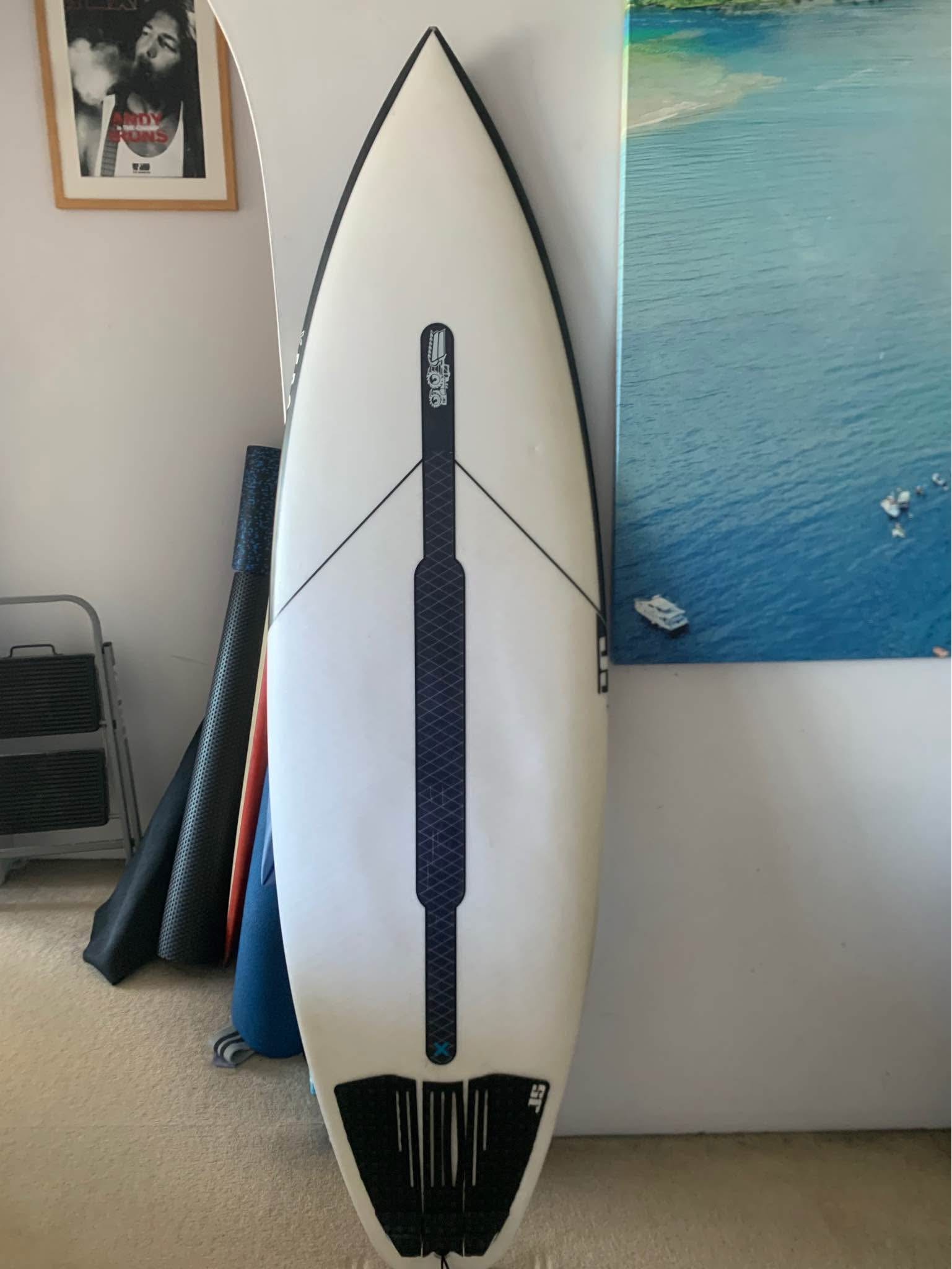 JS Hi Fi, Xero, Easy Rider 5”11 x 20x 2 11/16. 34L - Kayaks - Gold ...