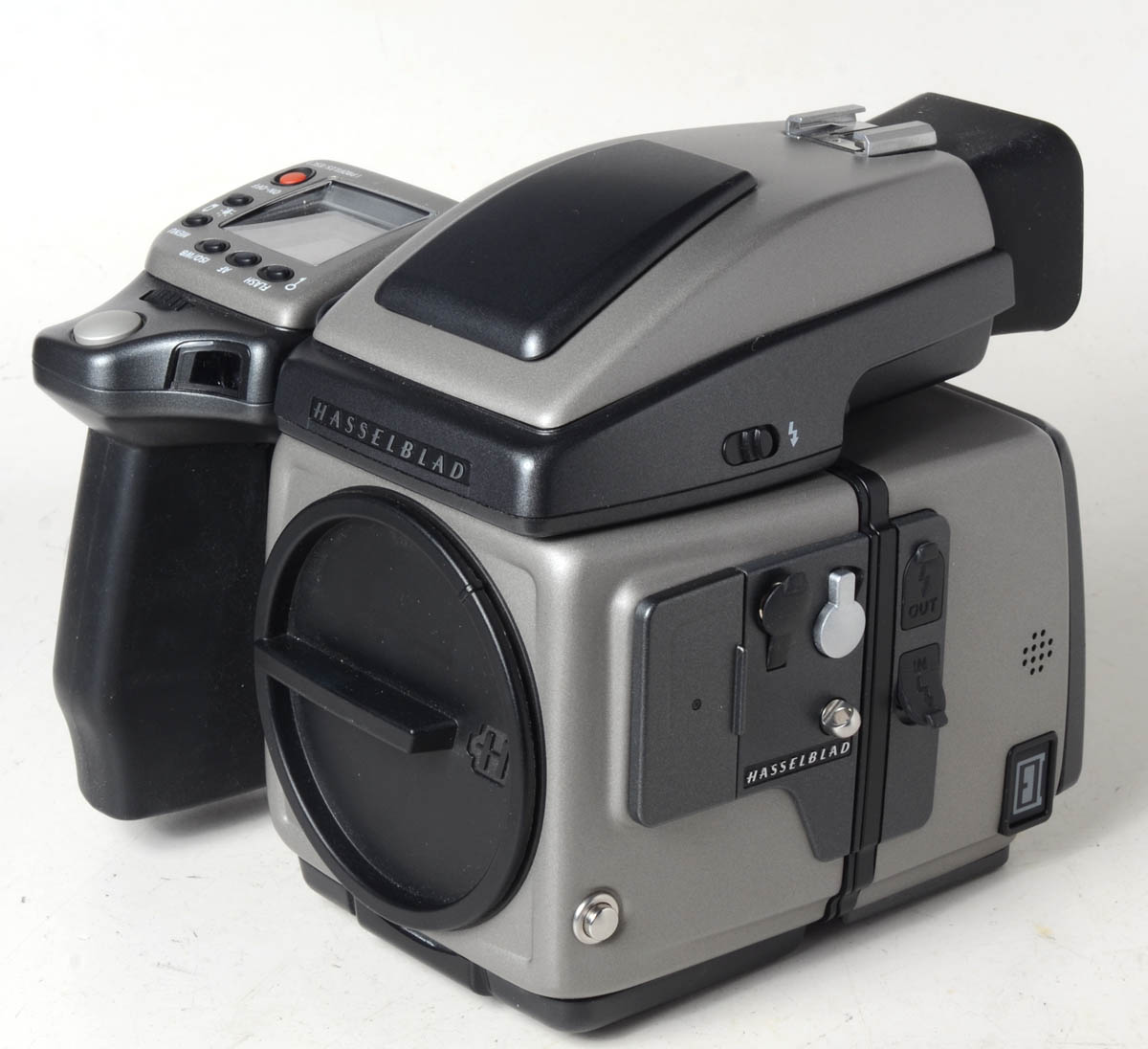 Hasselblad H5D-40 CCD sensor camera produces deep colors
