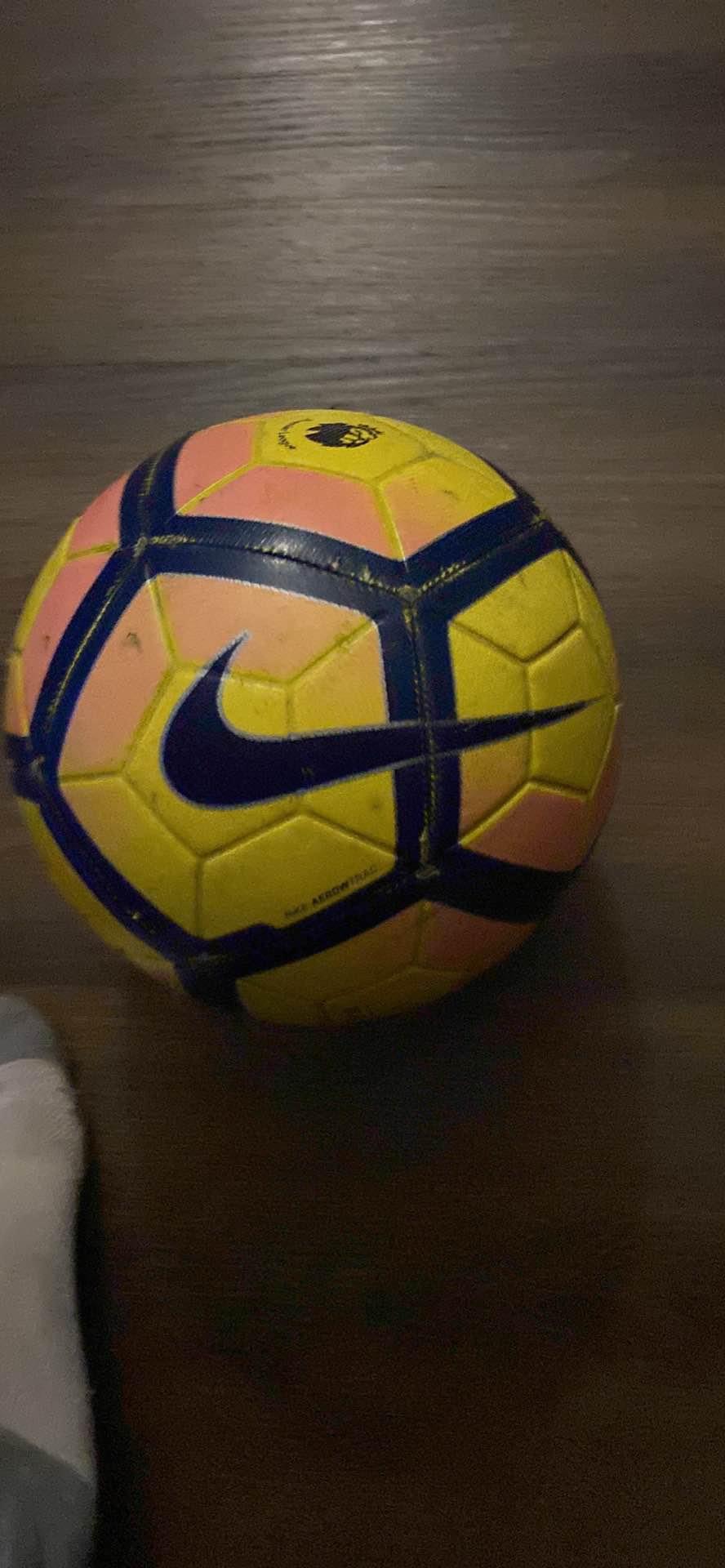 2016 2017 premier league ball