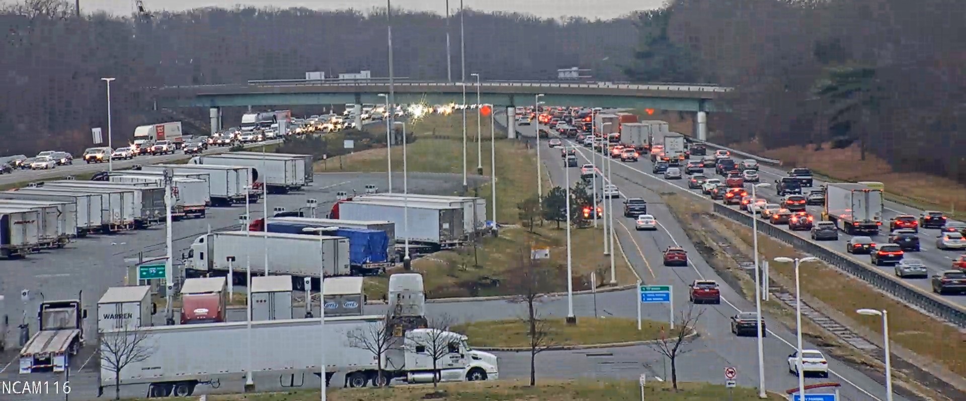 Guess which part of this picture is an... - WDEL TrafficWatch