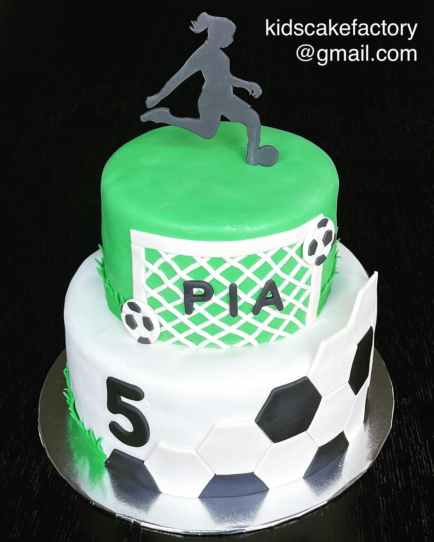 ⚽️ Soccer Themed Birthday Cake for... - Kids Cake Factory