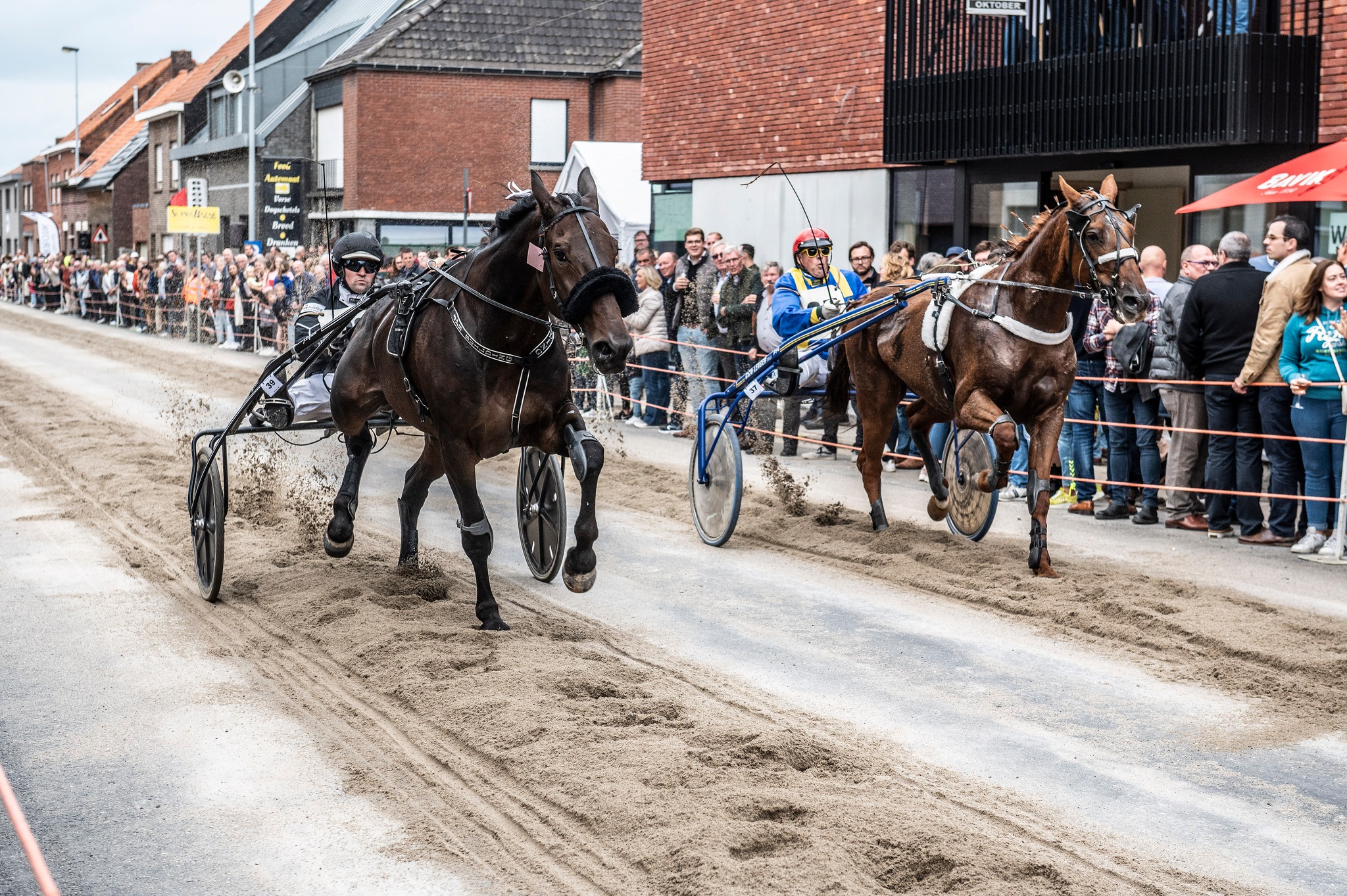 CultuurWinkel... - CultuurWinkel St-Eloois-Winkel