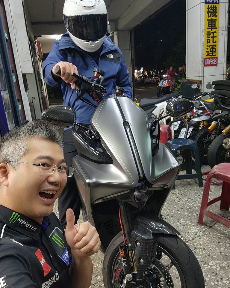 唭哩岸車業 - 感謝騎乘AUGRA 的MM93 升級完成，裡外這樣子15+的馬力 #很厲害前避震 #很厲害碟盤... | Facebook