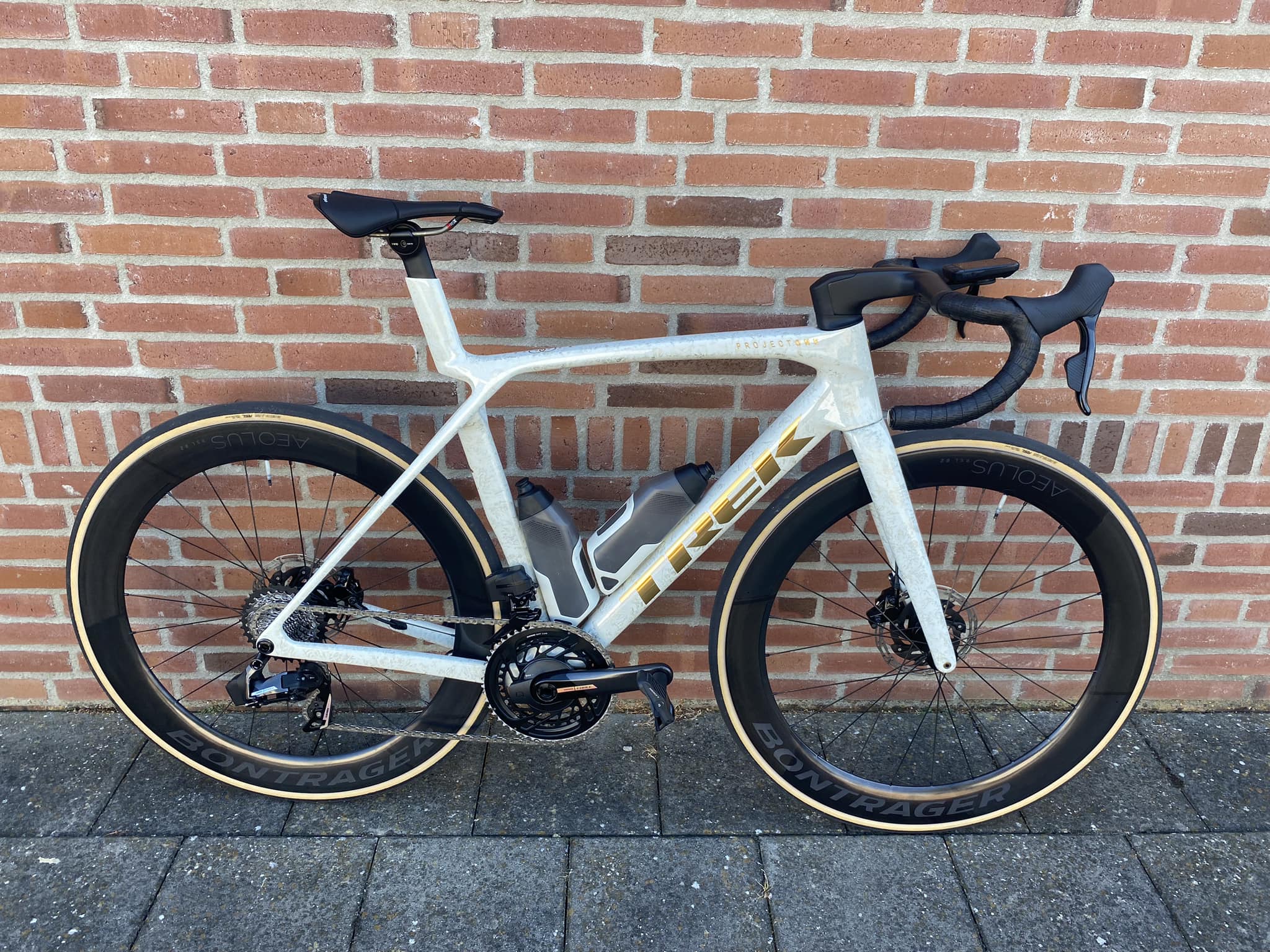 💥New Bike Day!! Madone Gen 8 SLR 7 AXS with the Aeolus RSL 62