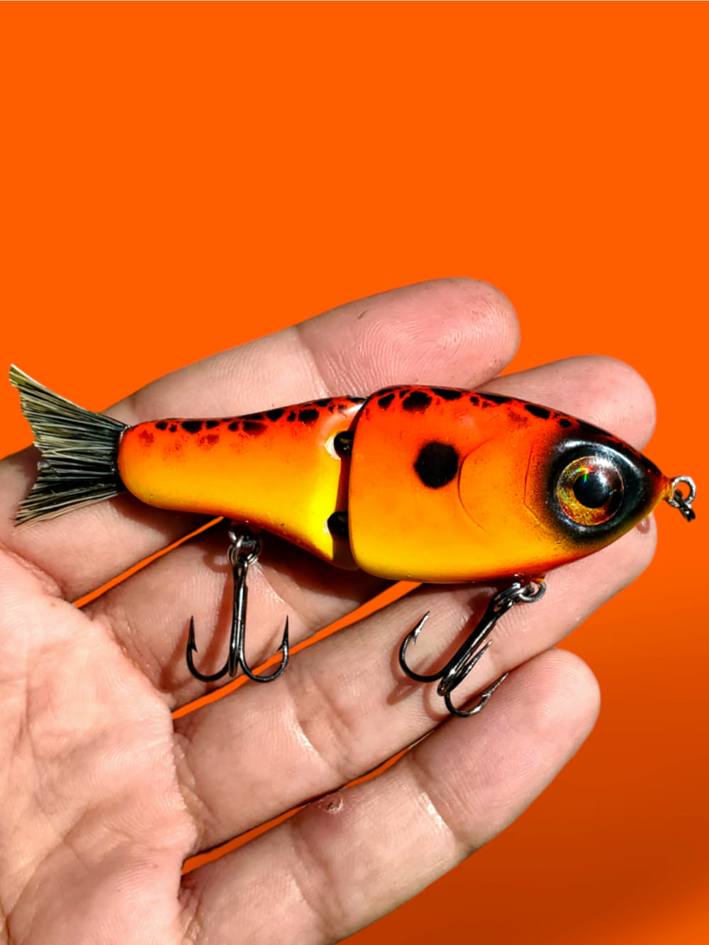 cherry drifter fish lure Believer Muskie Straight Tail 8