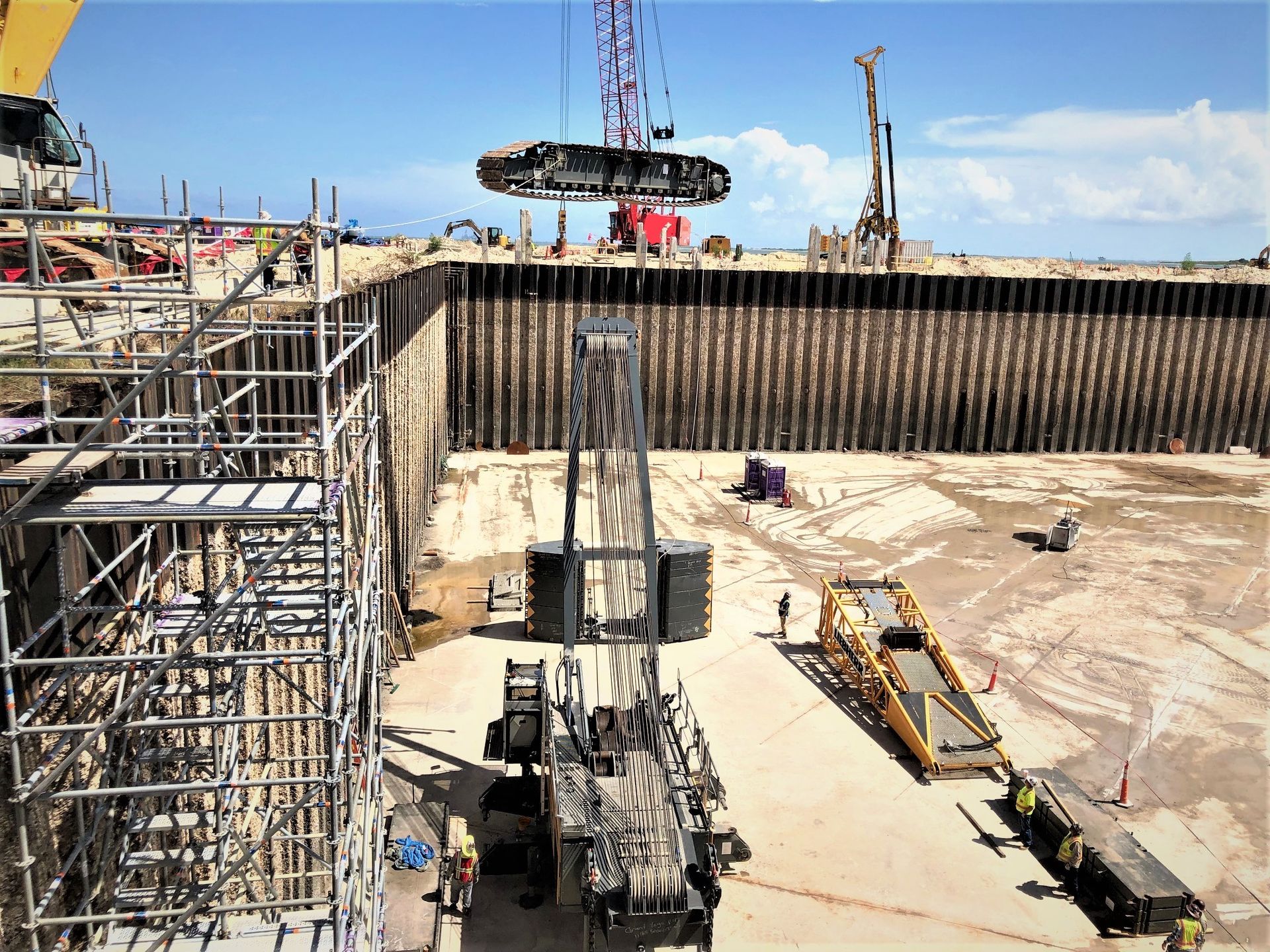 Custom lifting... - Hoisting Wire Rope and Sling, L.L.C.