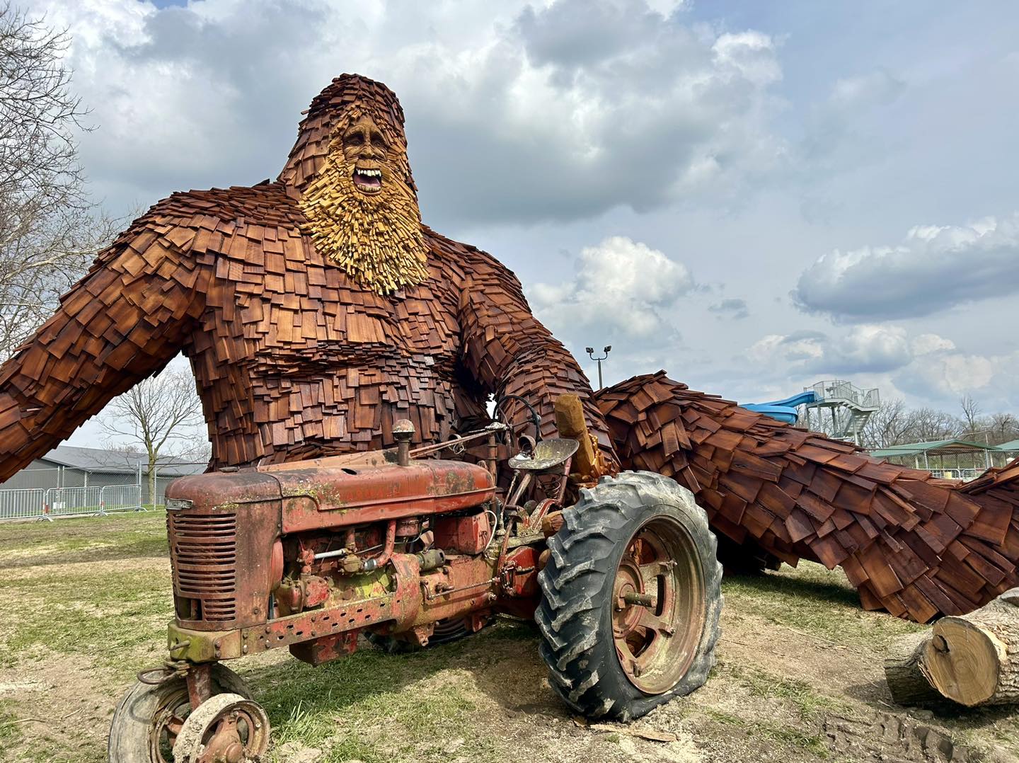 Mercer County Fairgrounds' new giant sculpture attraction
