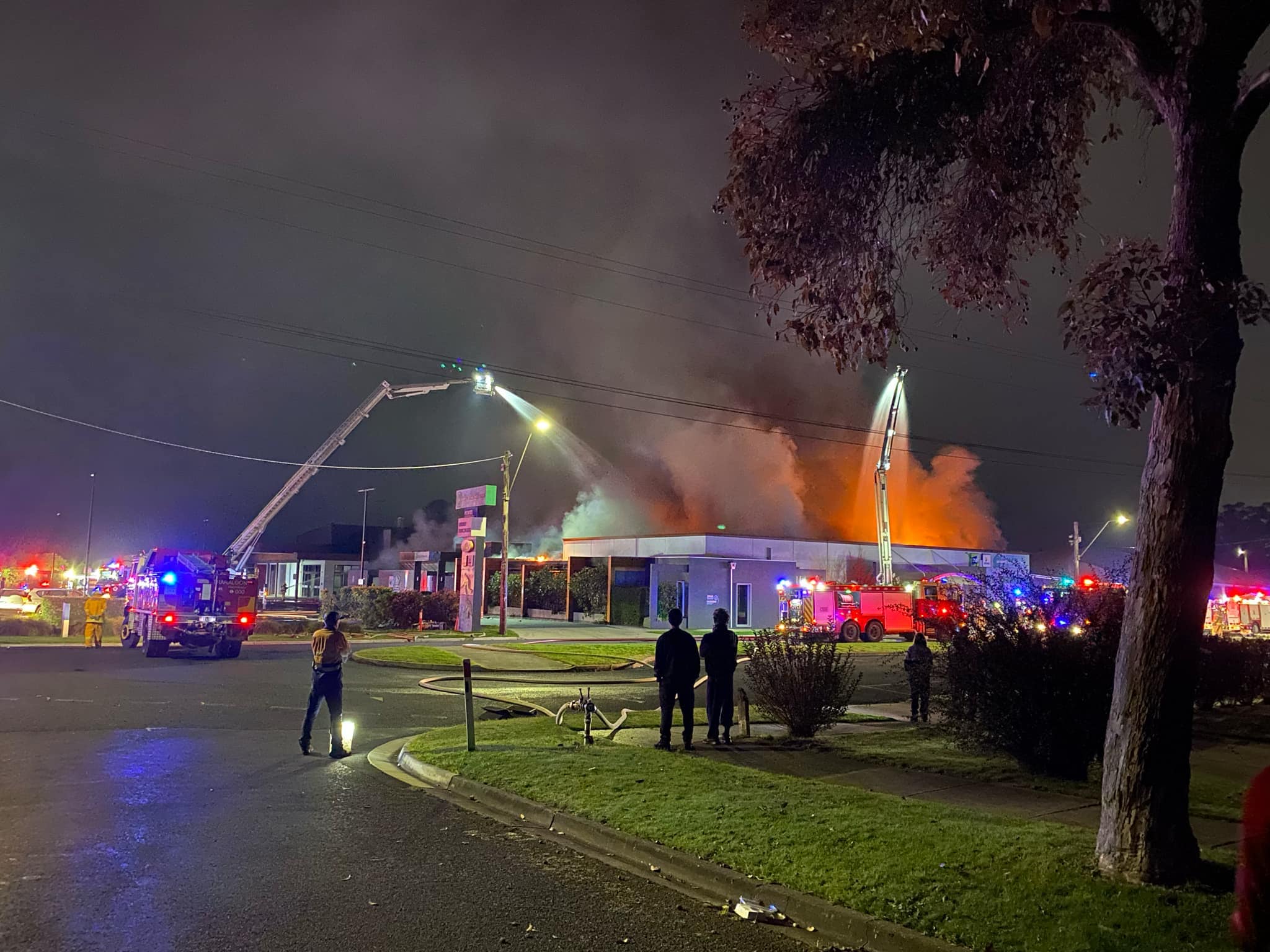 Well done to our local crews who... - Kellie O'Callaghan