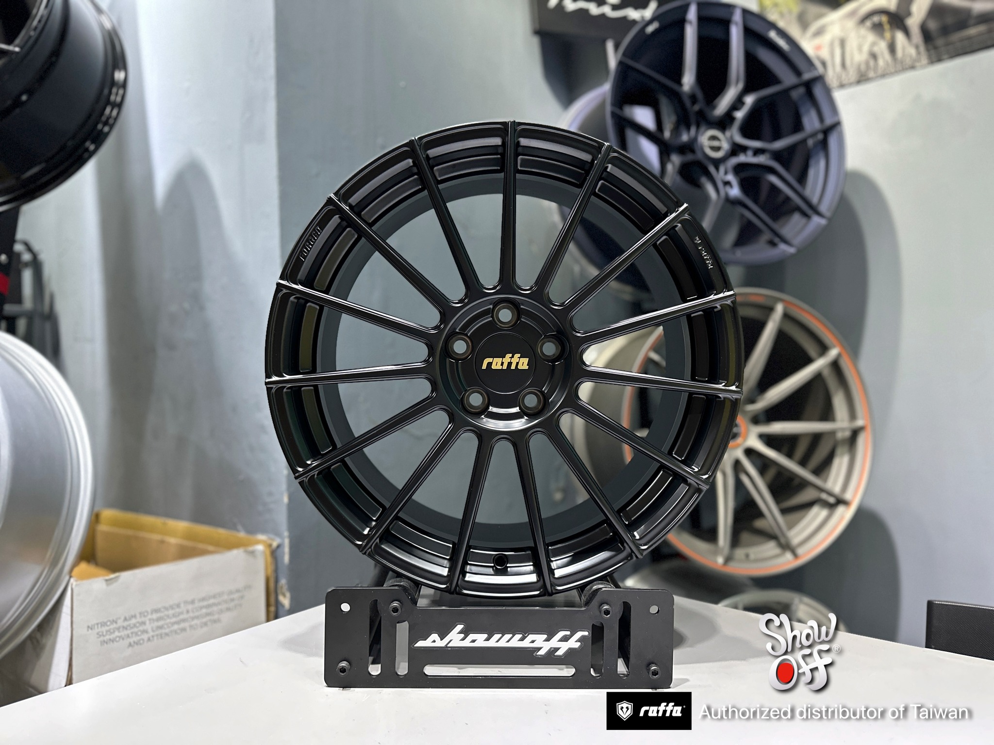 Show Off - Raffa Wheels 鍛造單片式 