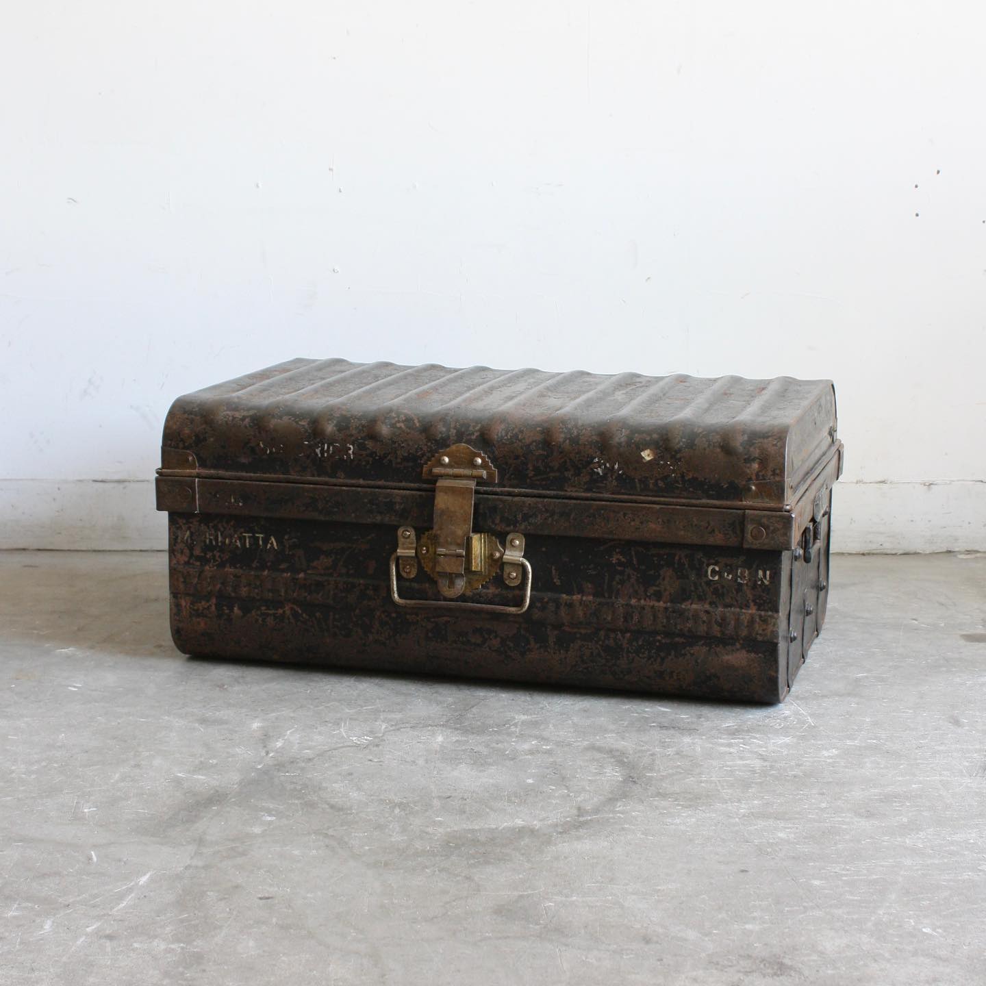 Furniture bank inc. | Hiroshima Hiroshima