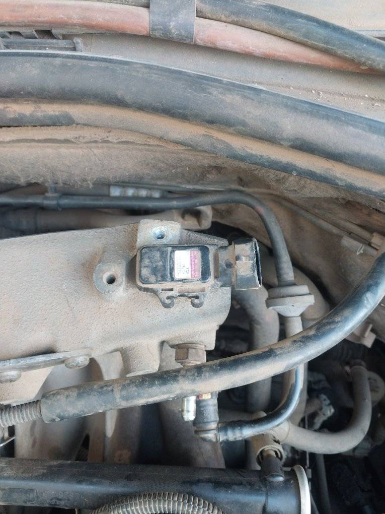 opel-corsa-gamma-sa-can-i-clean-this-sensor-own-my-own