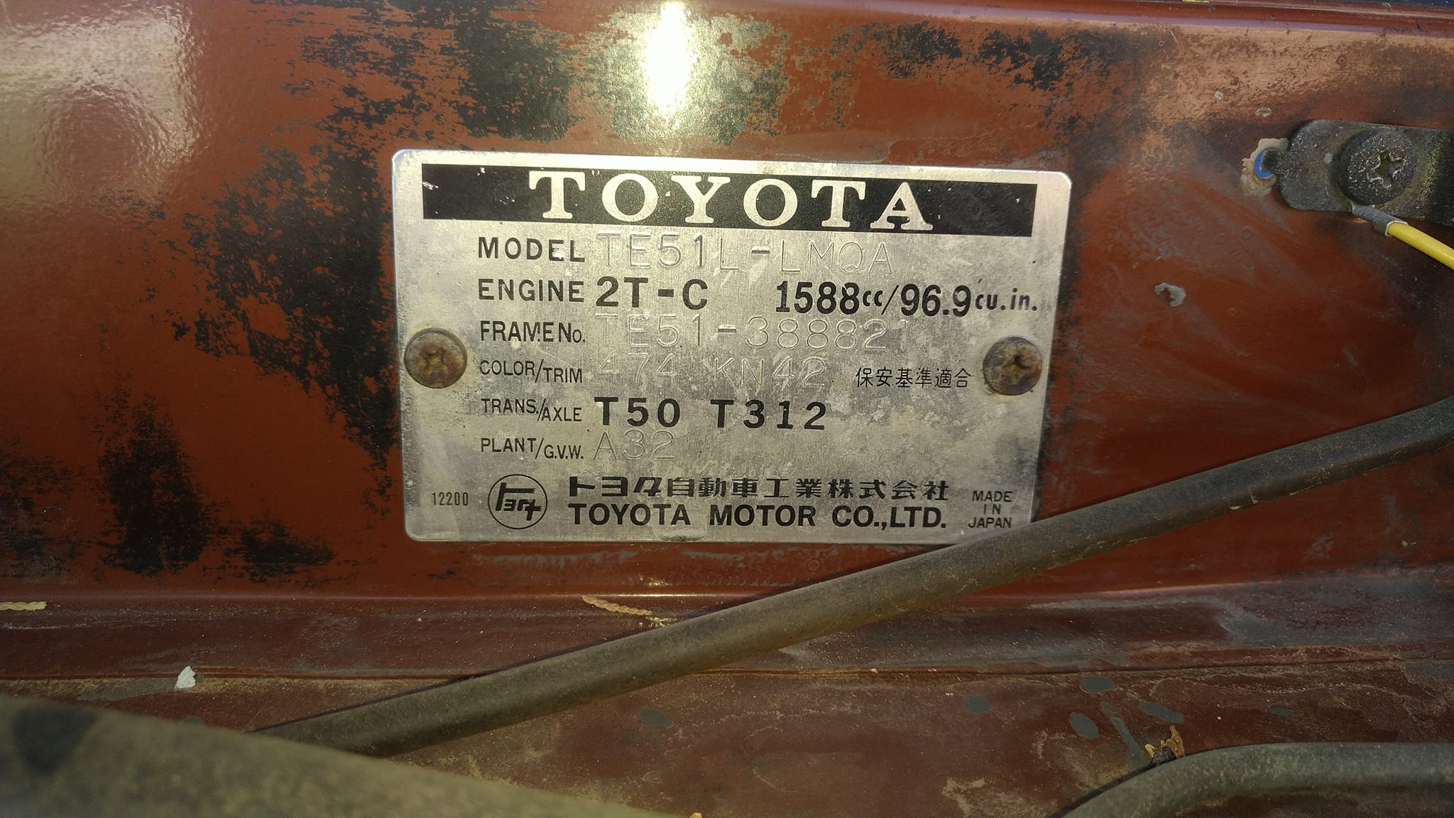 Axle codes and build/vin plate decoding for Te51 Corollas