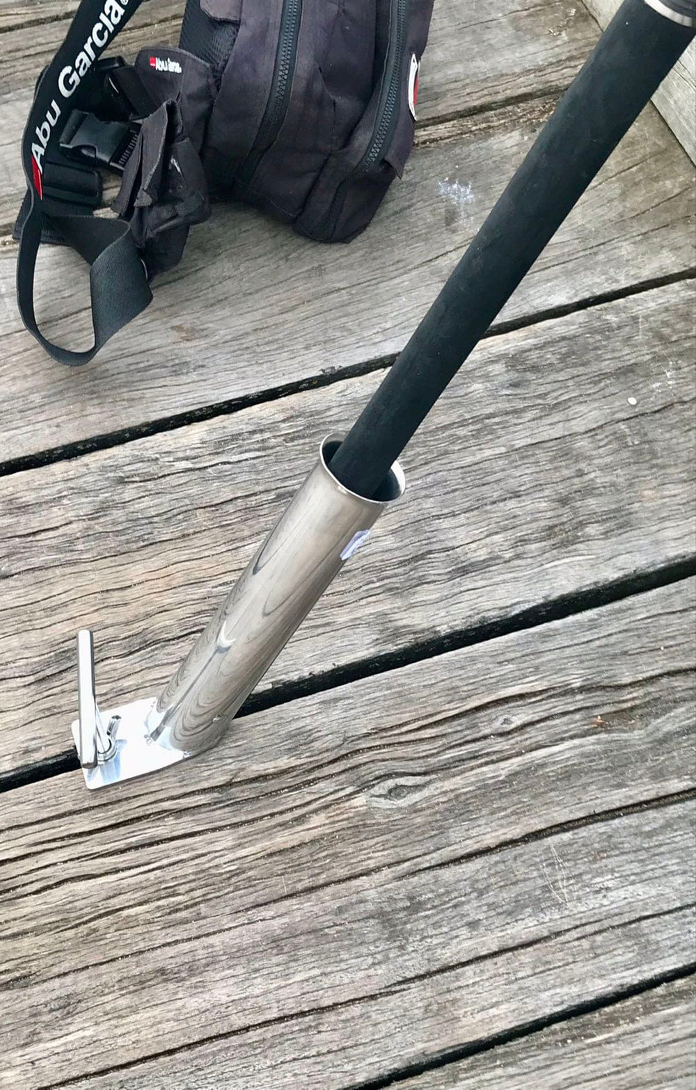 jetty fishing rod holder Attachment one or two rod holders on the aluminum extrusion 18 band clamp length or 30 band clamp length Installation instructions Number of rod holders on the aluminum extrusion Beachmaster Pro Fishing Rod Holder