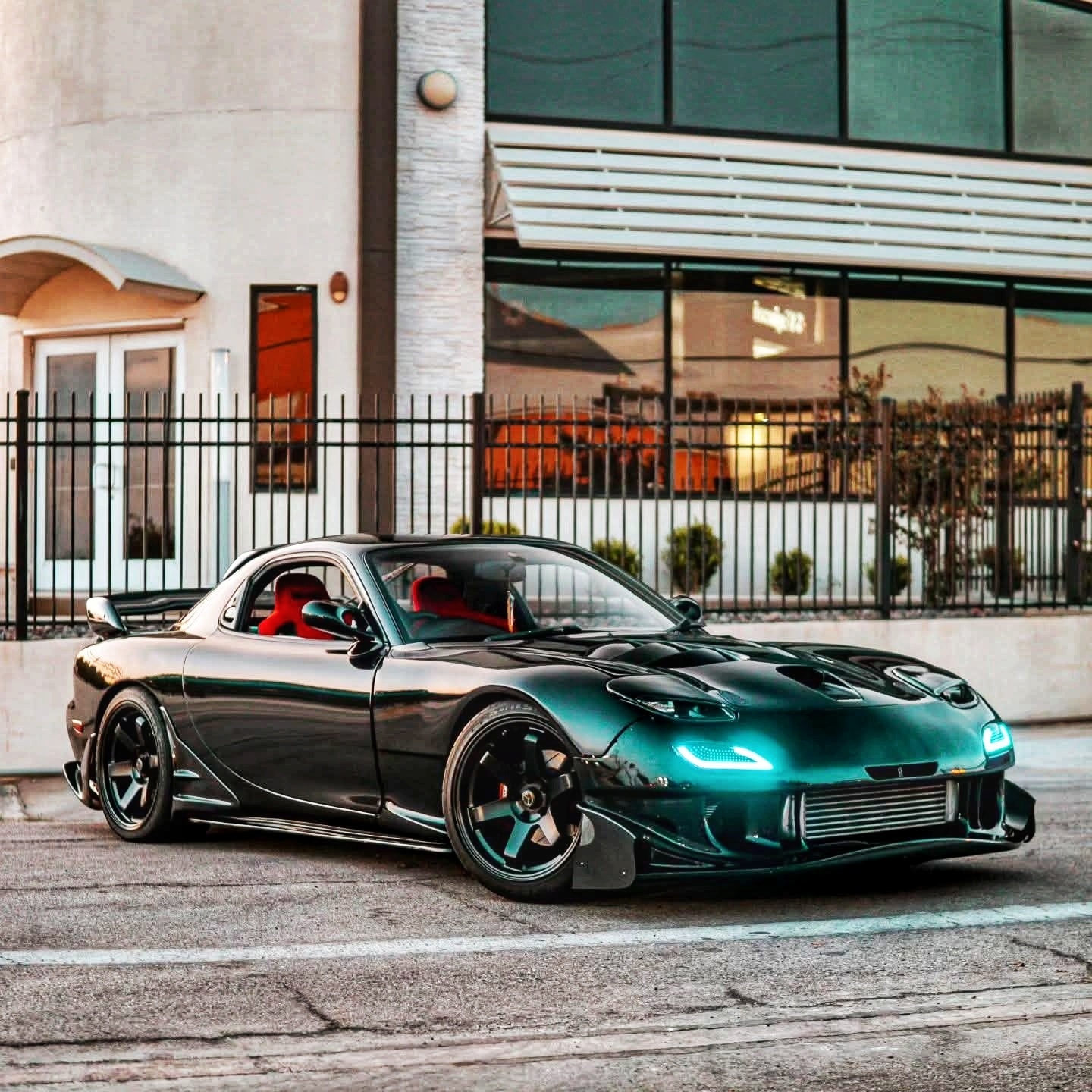 Hi-Story1/43MAZDAアンフィニ RX-7 TYPE RZ 1996 1996 Mazda RX-7